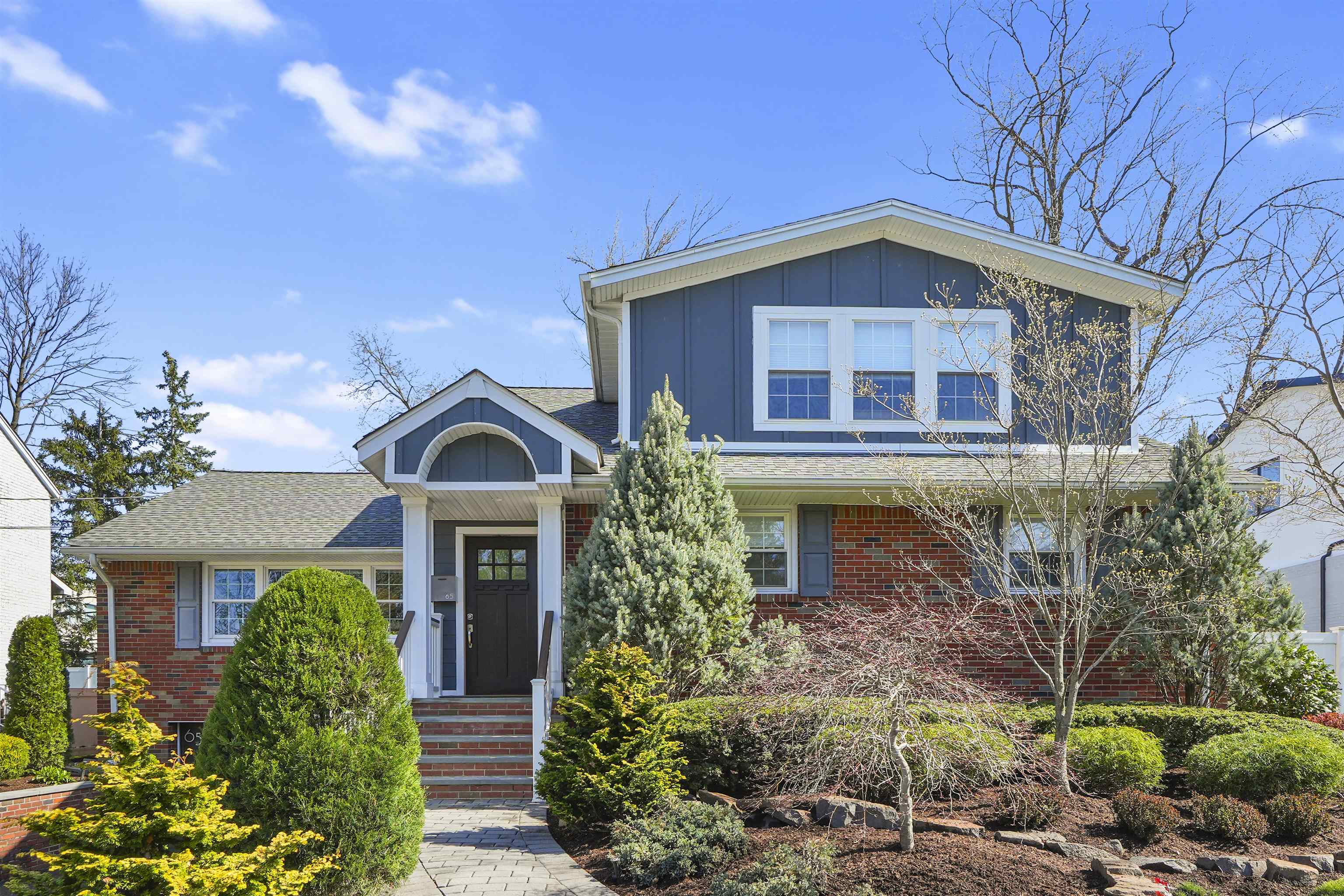# 250007147 - For Rent in Englewood Cliffs NJ