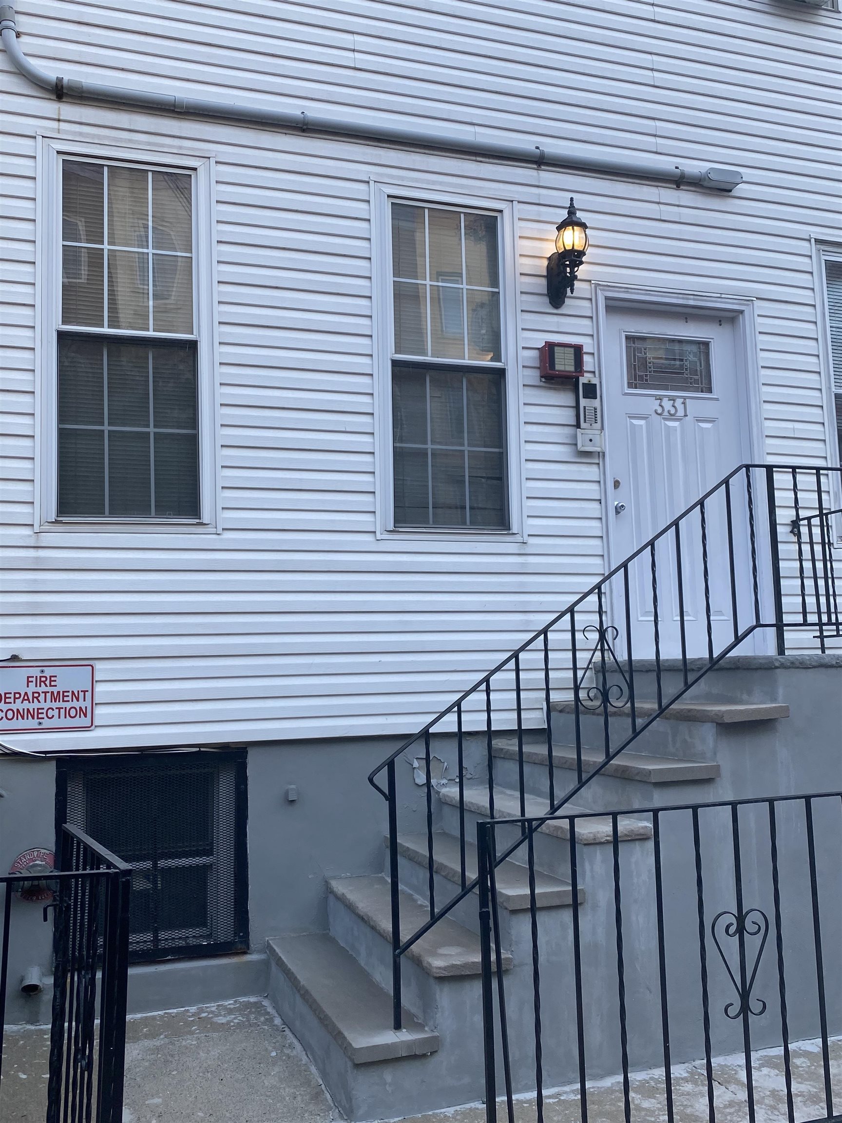 # 250007159 - For Rent in Hoboken NJ