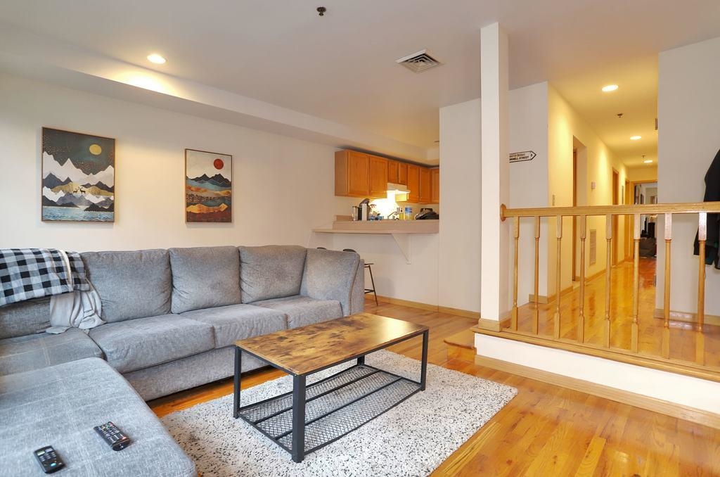 # 250007248 - For Rent in Hoboken NJ