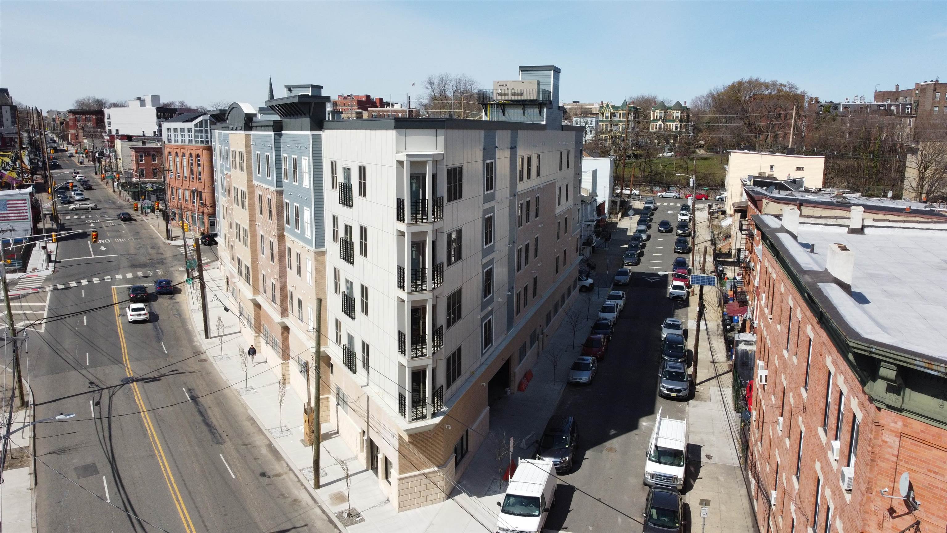 # 250007259 - For Rent in JERSEY CITY - Bergen-Lafayett NJ