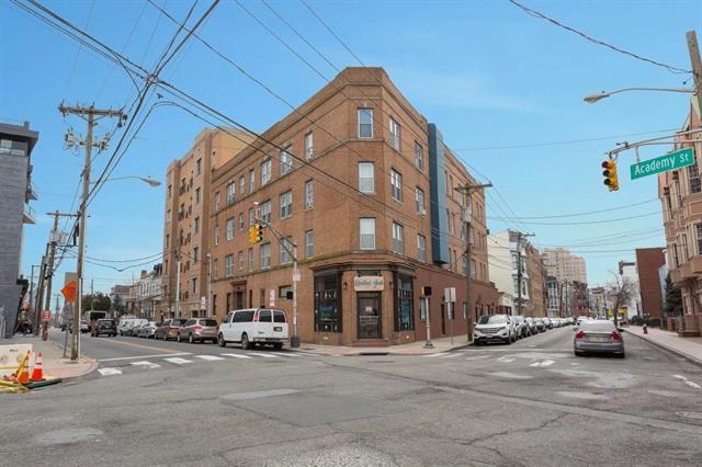 # 250007279 - For Rent in JERSEY CITY - Journal Square NJ
