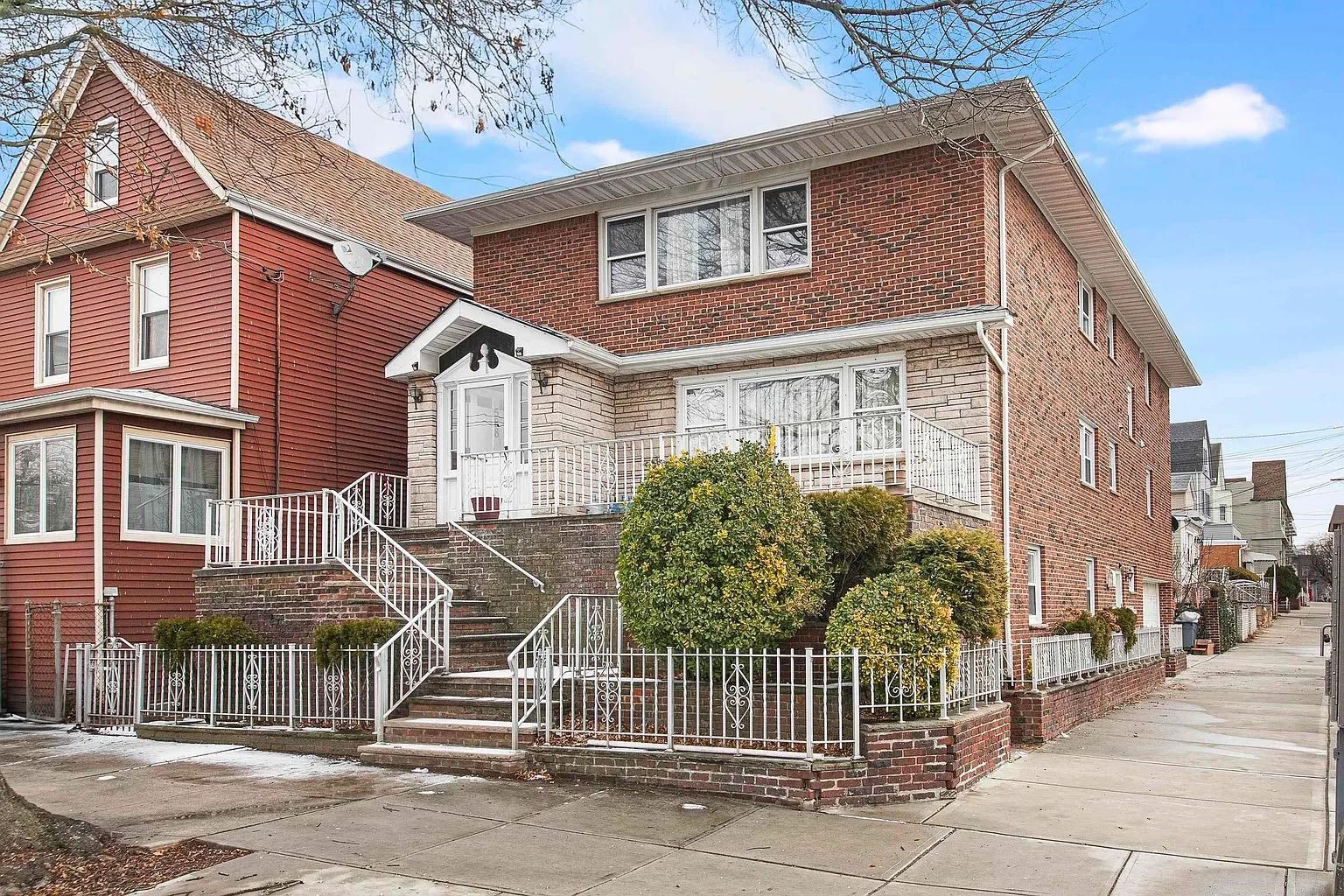 # 250007341 - For Rent in Bayonne NJ
