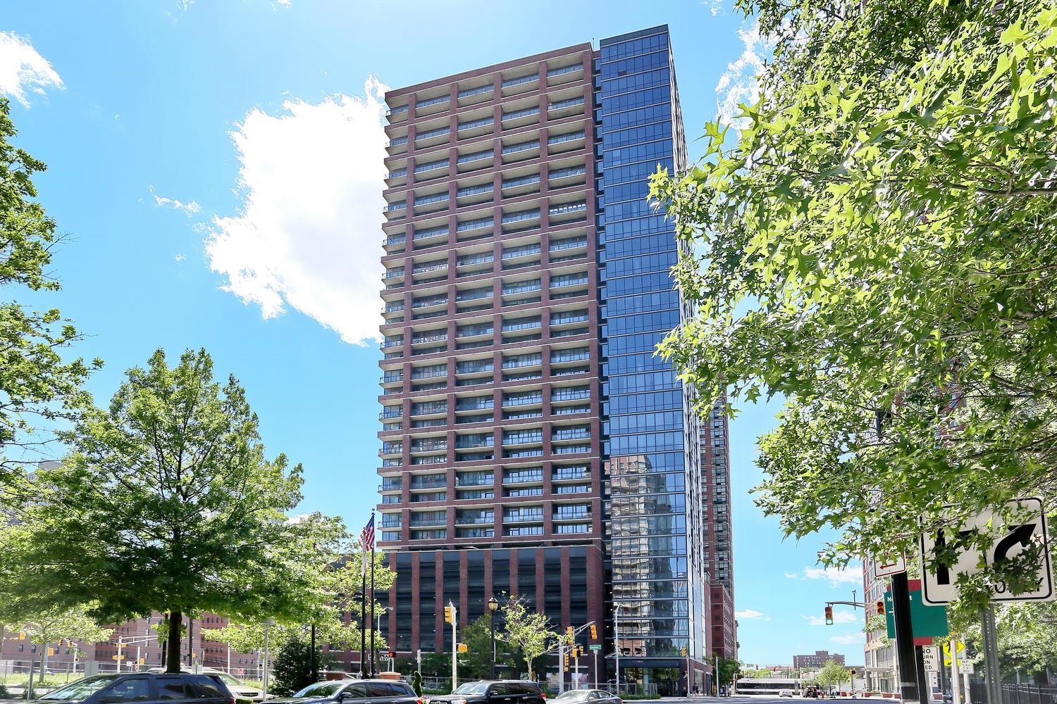 # 250007353 - For Rent in JERSEY CITY - Downtown NJ