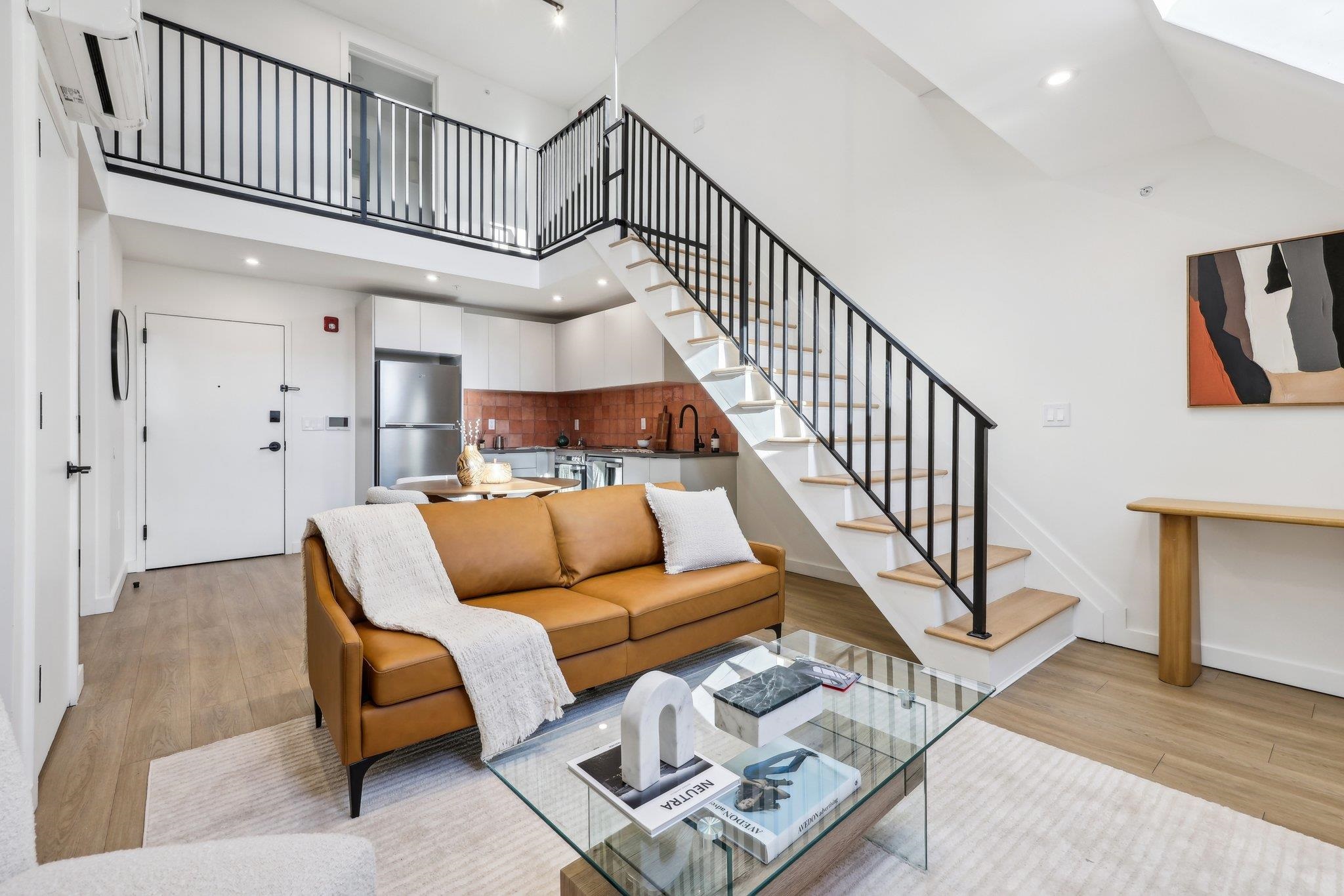# 250007377 - For Rent in JERSEY CITY - Bergen-Lafayett NJ