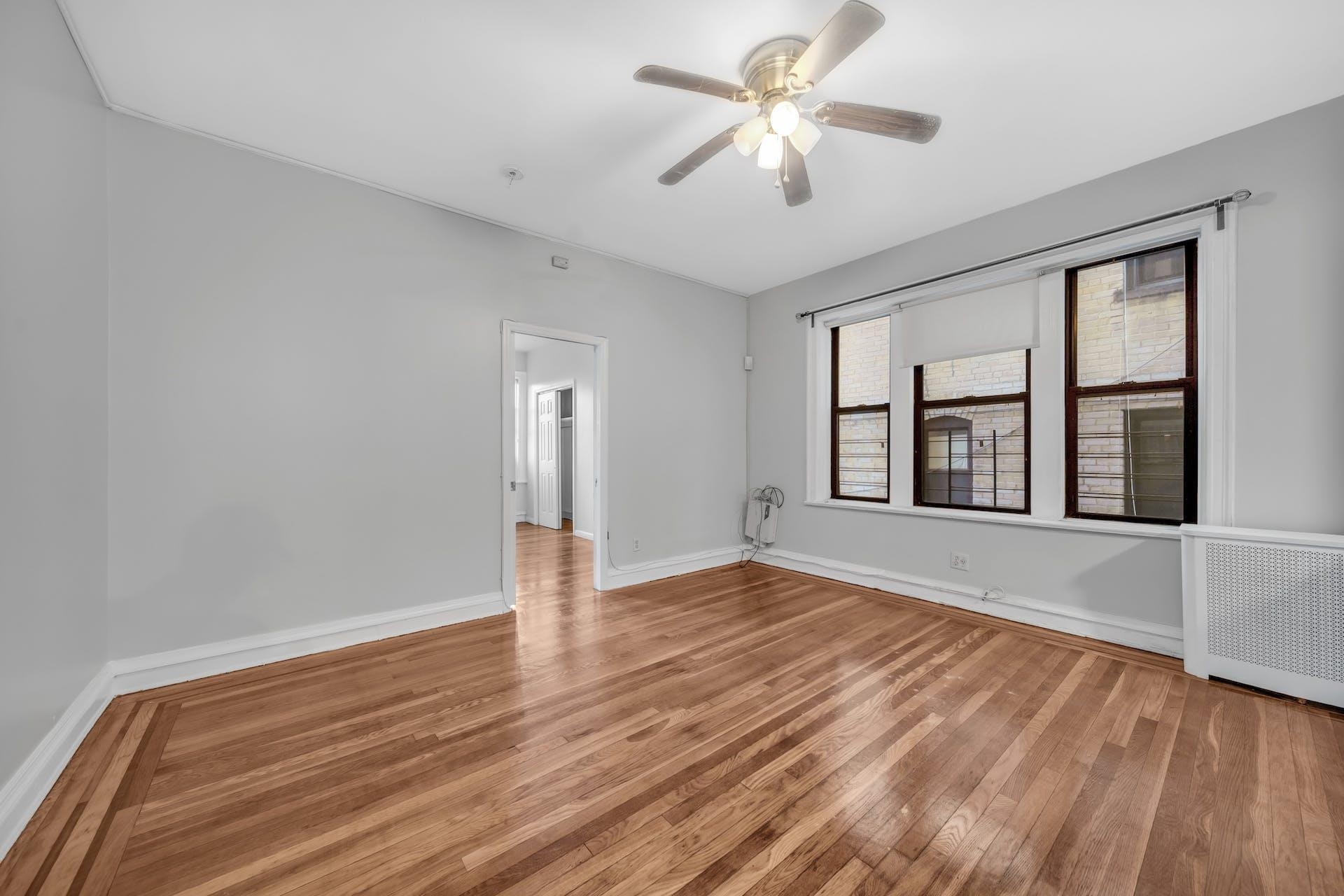 # 250007382 - For Rent in JERSEY CITY - Journal Square NJ