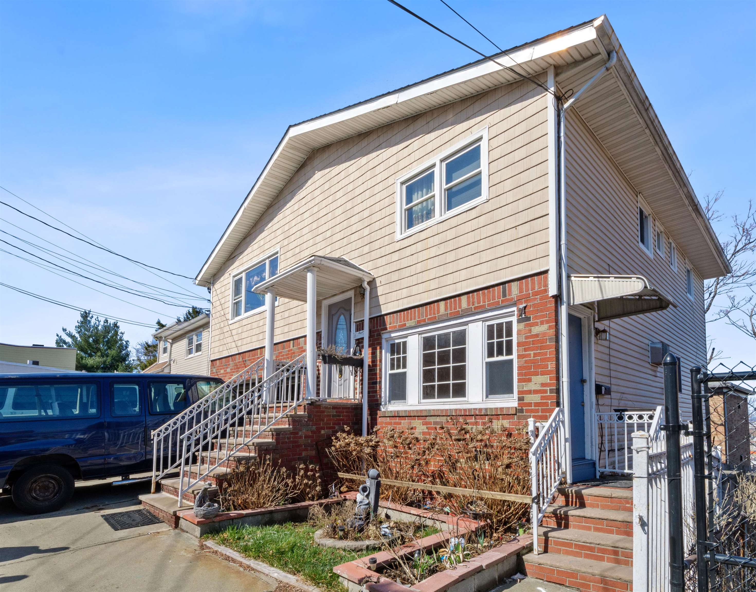 # 250007437 - For Rent in North Bergen NJ