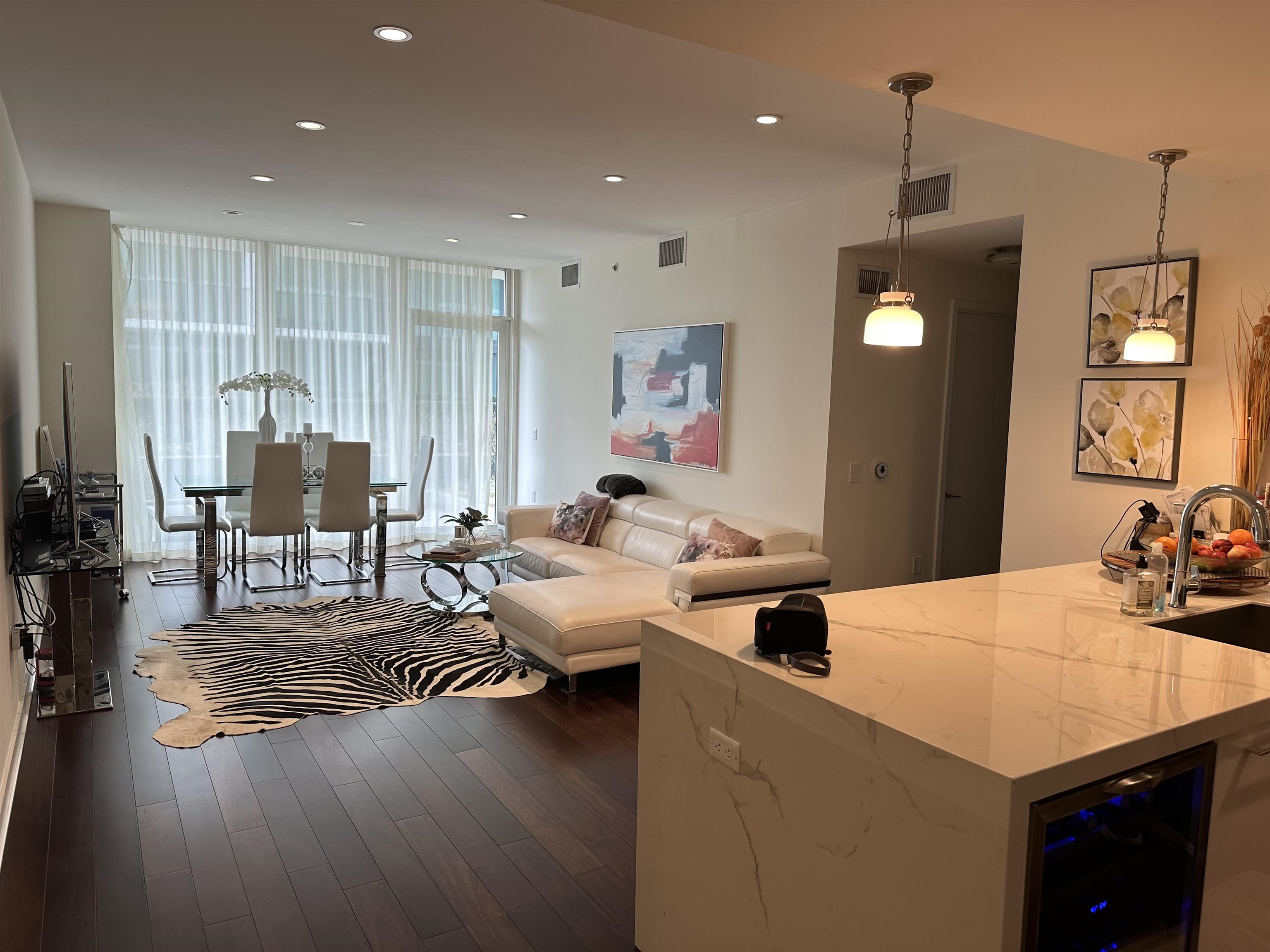 # 250007562 - For Rent in Weehawken NJ