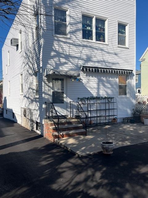 # 250007569 - For Rent in Bayonne NJ