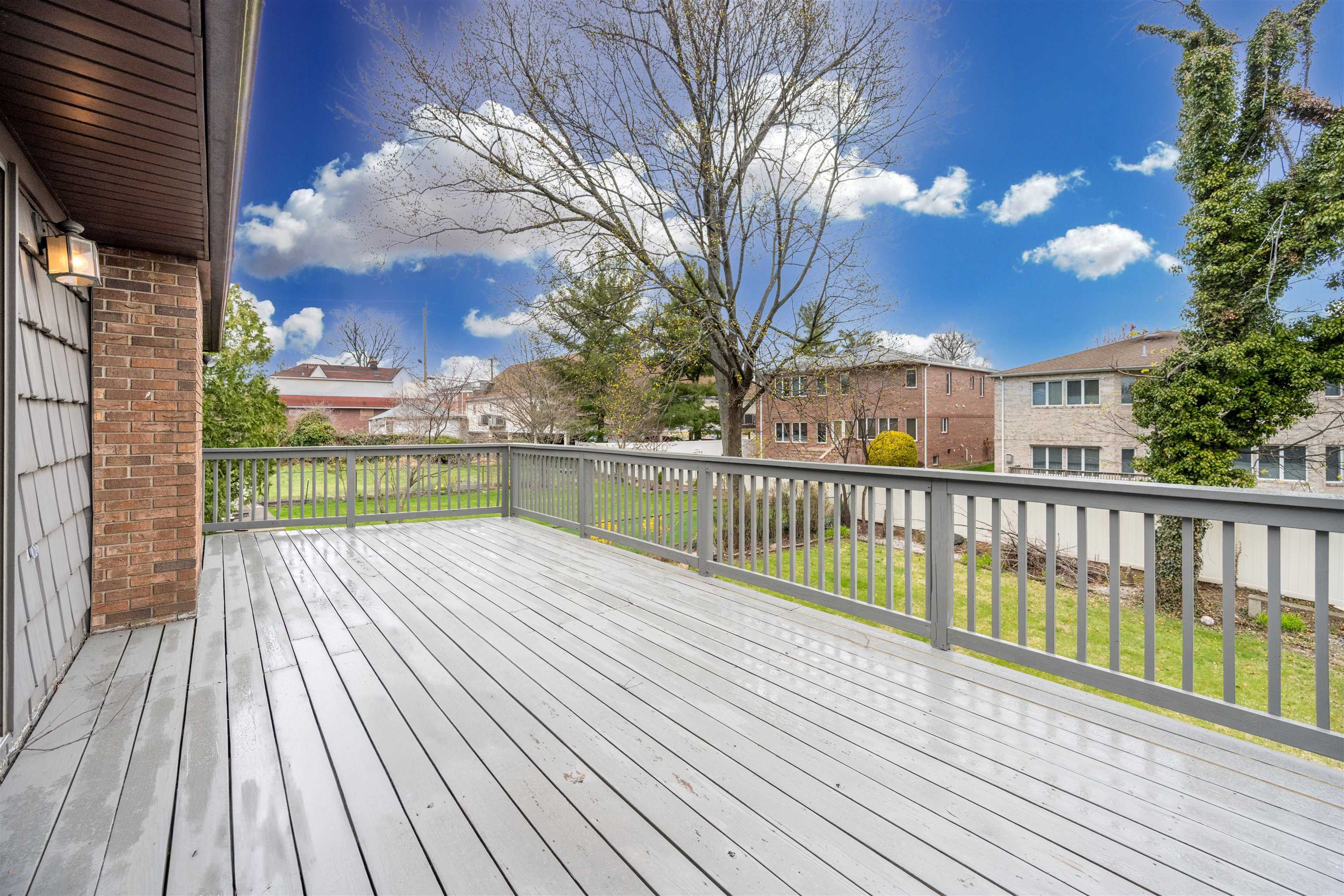 # 250007577 - For Rent in Englewood Cliffs NJ