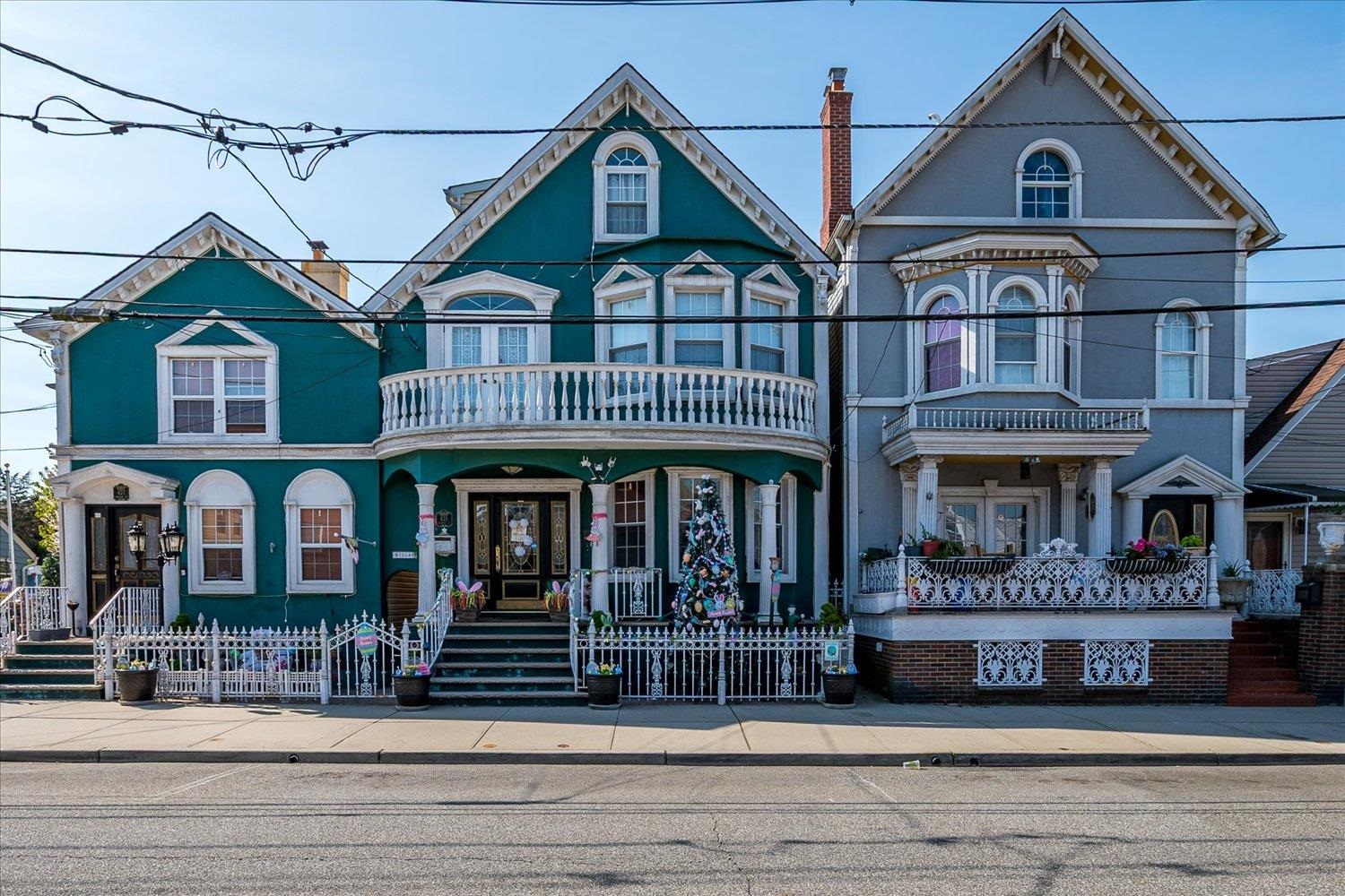 # 250007623 - For Rent in Harrison NJ
