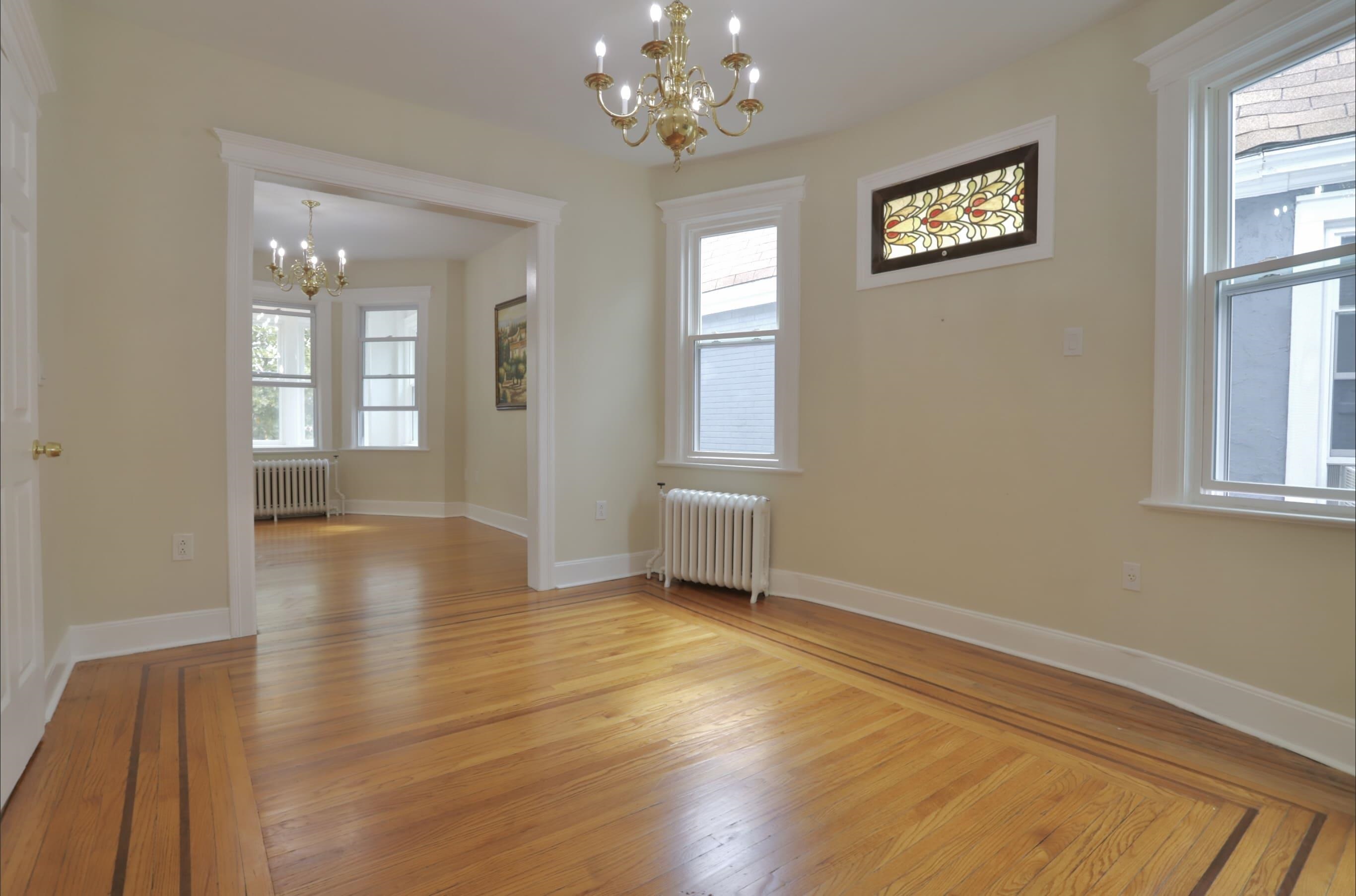# 250007633 - For Rent in JERSEY CITY - Heights NJ