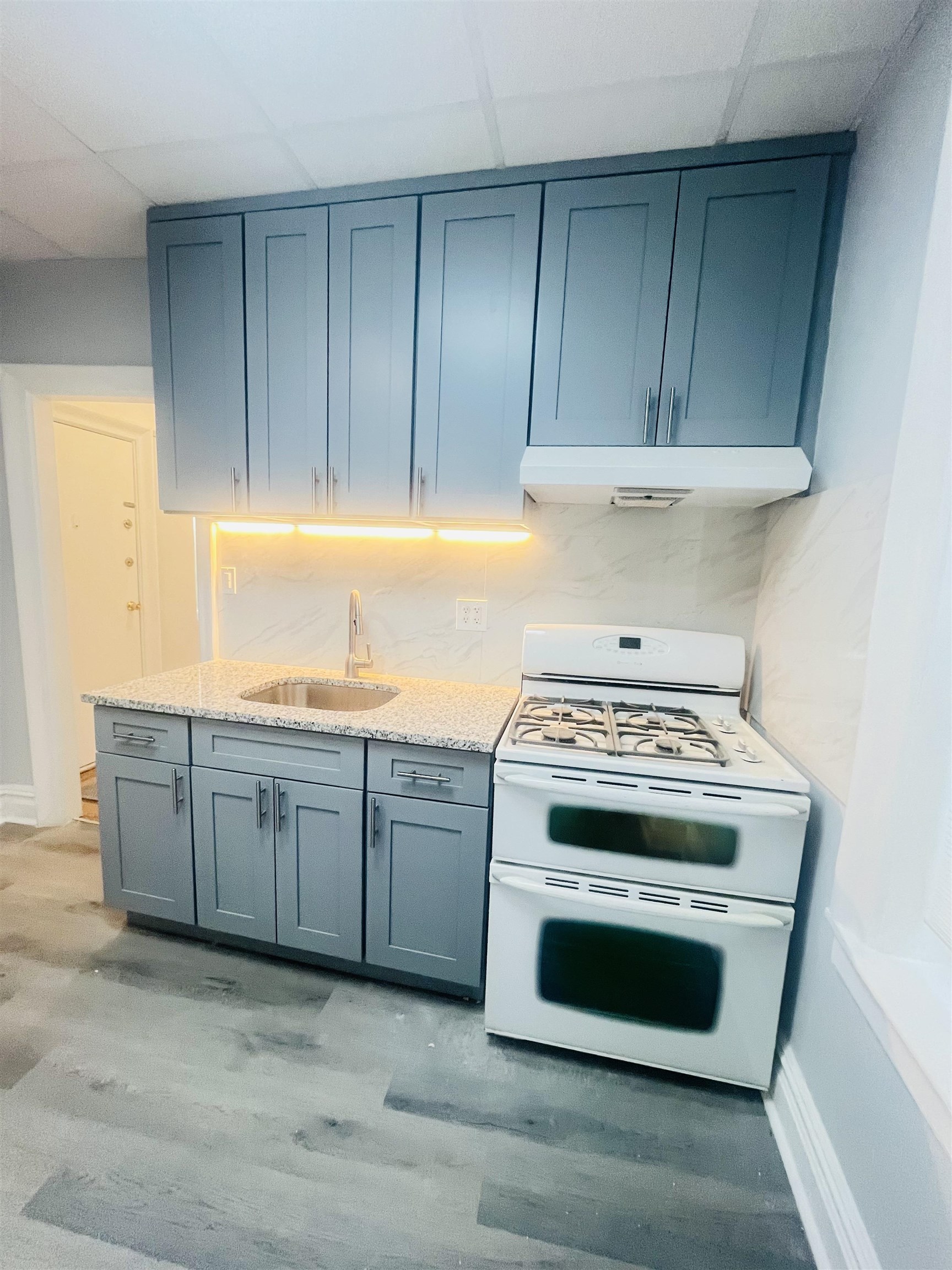 # 250007641 - For Rent in Weehawken NJ