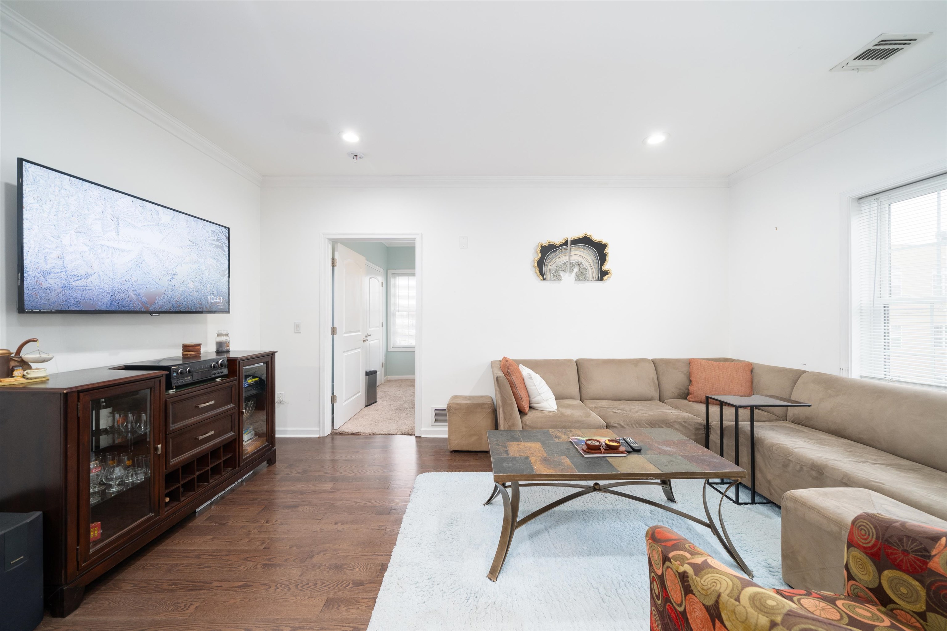 # 250007660 - For Rent in West New York NJ