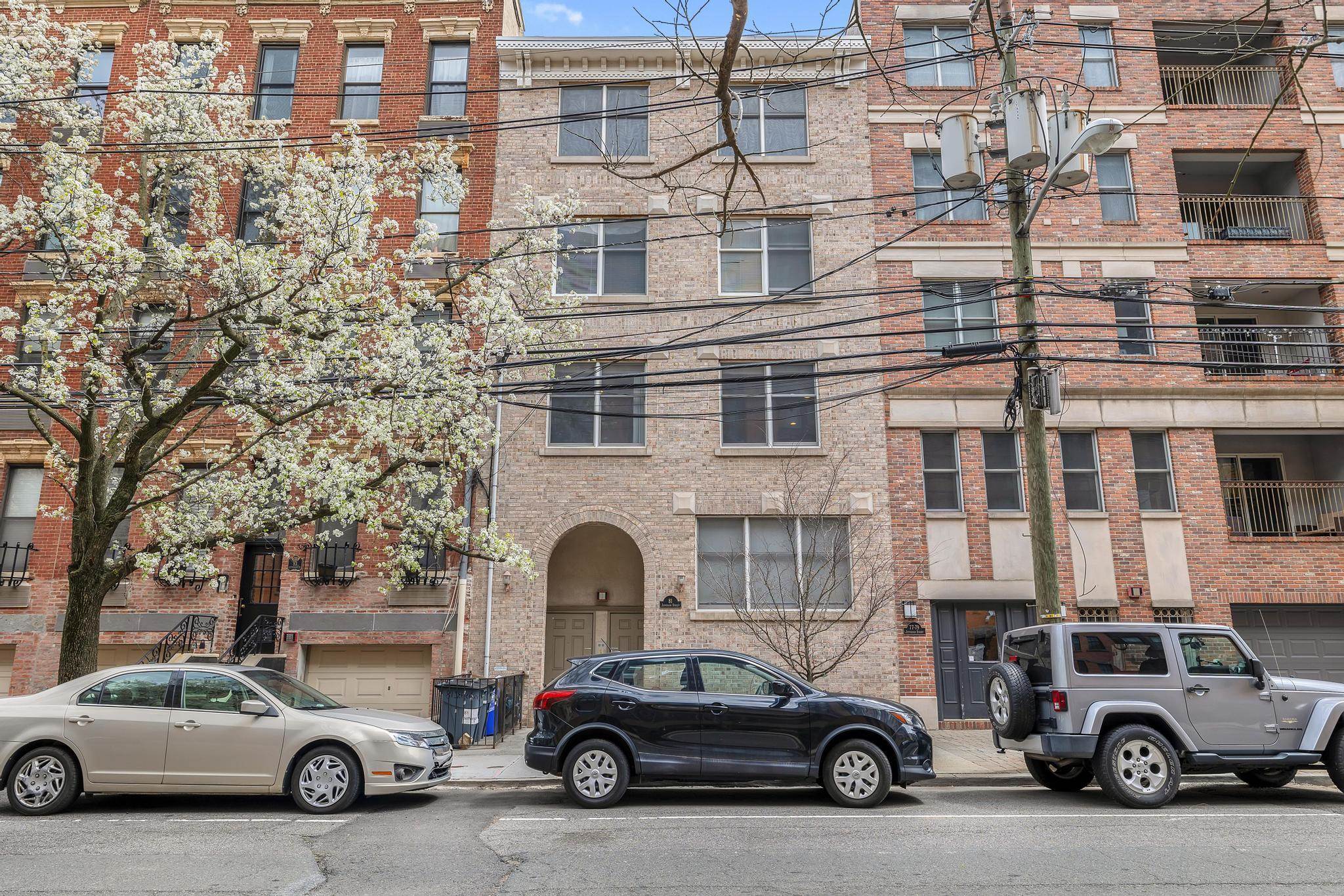 # 250007668 - For Rent in Hoboken NJ