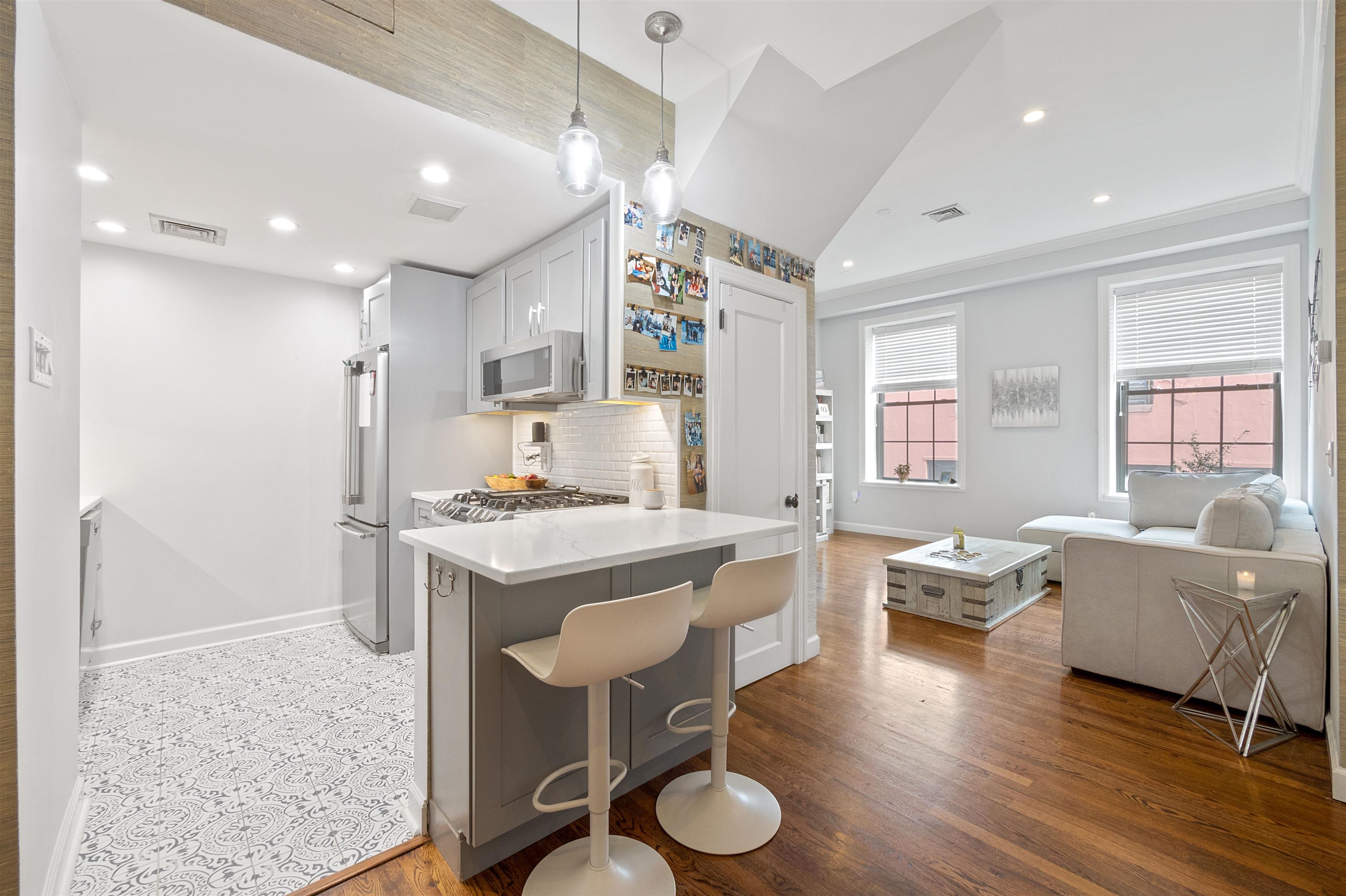 # 250007670 - For Rent in Hoboken NJ