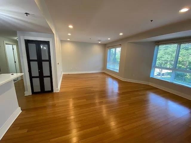 # 250007684 - For Rent in Hoboken NJ