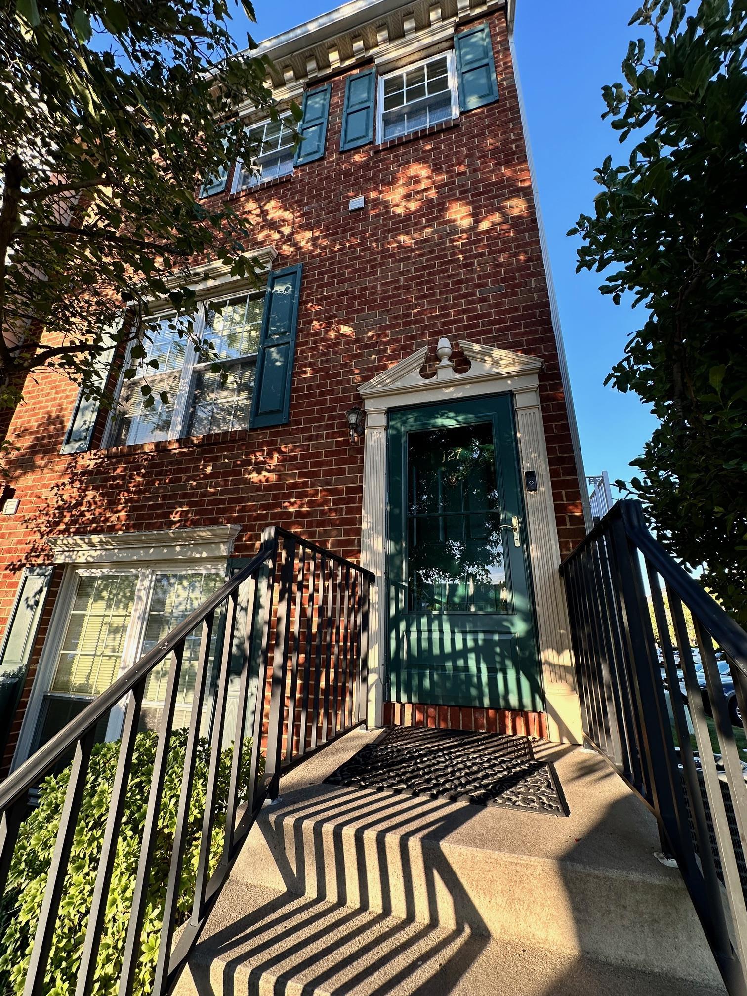 # 250007743 - For Rent in JERSEY CITY - West Bergen NJ