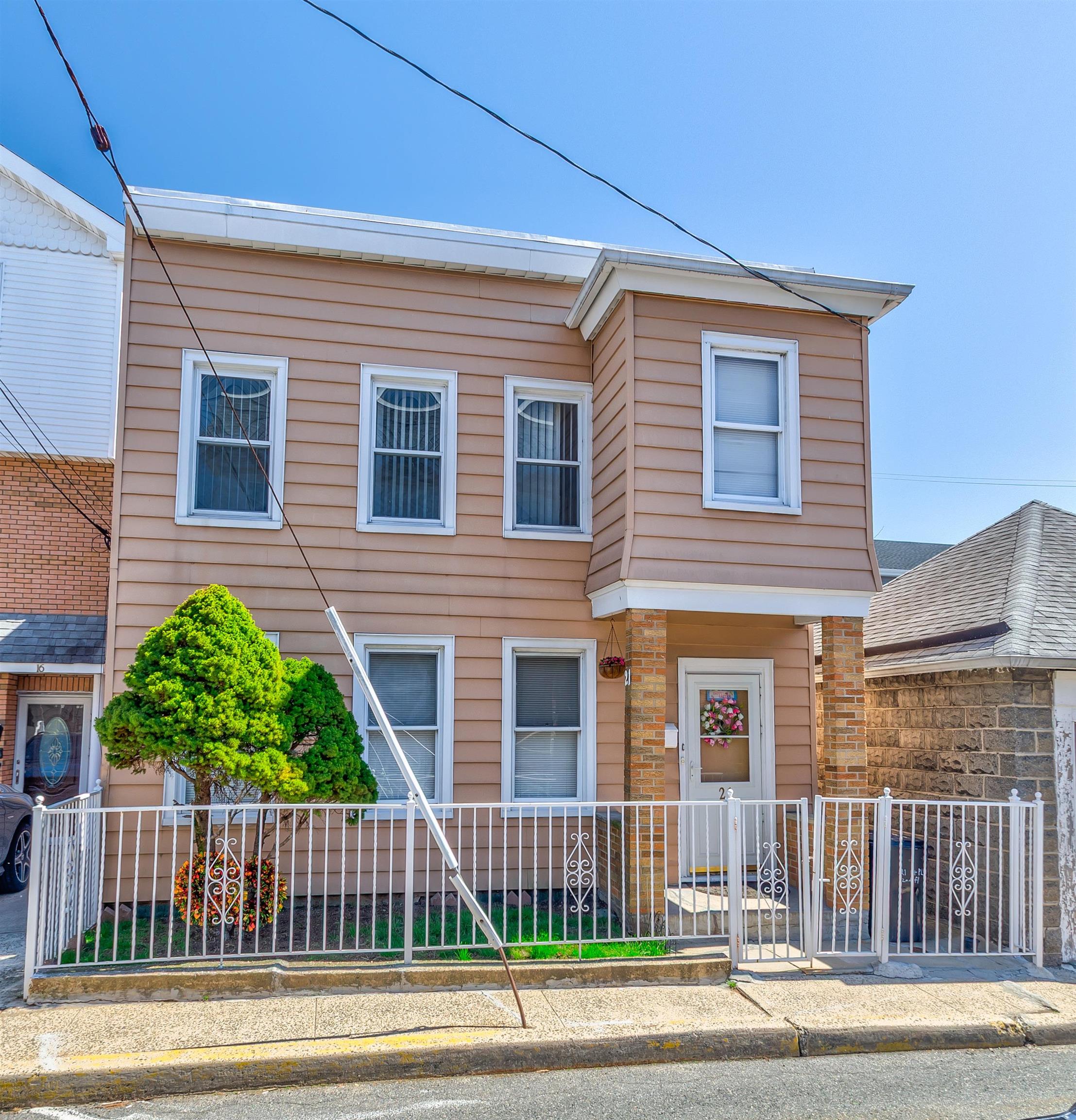 # 250007745 - For Rent in Bayonne NJ