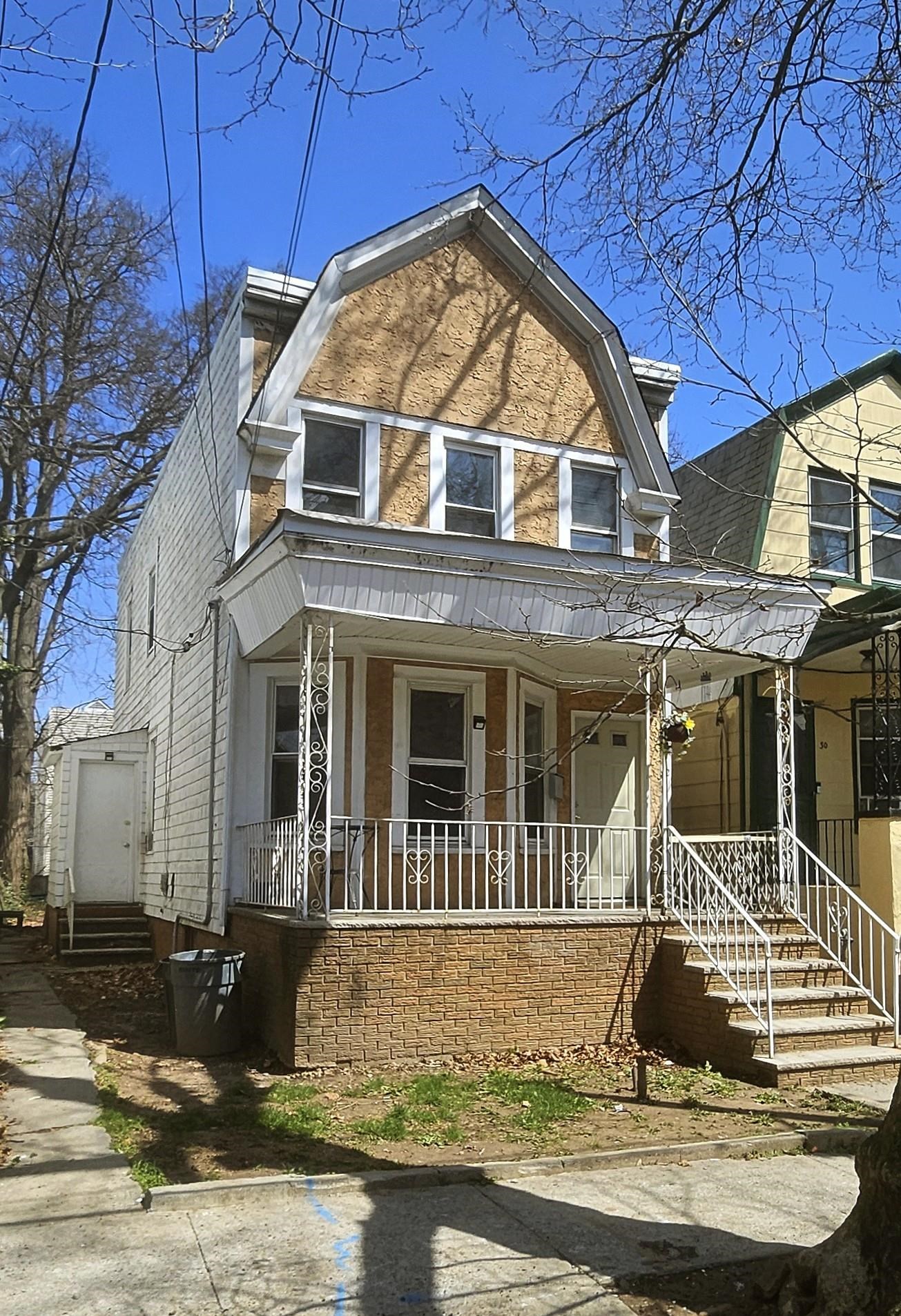 # 250007821 - For Rent in JERSEY CITY - Bergen-Lafayett NJ