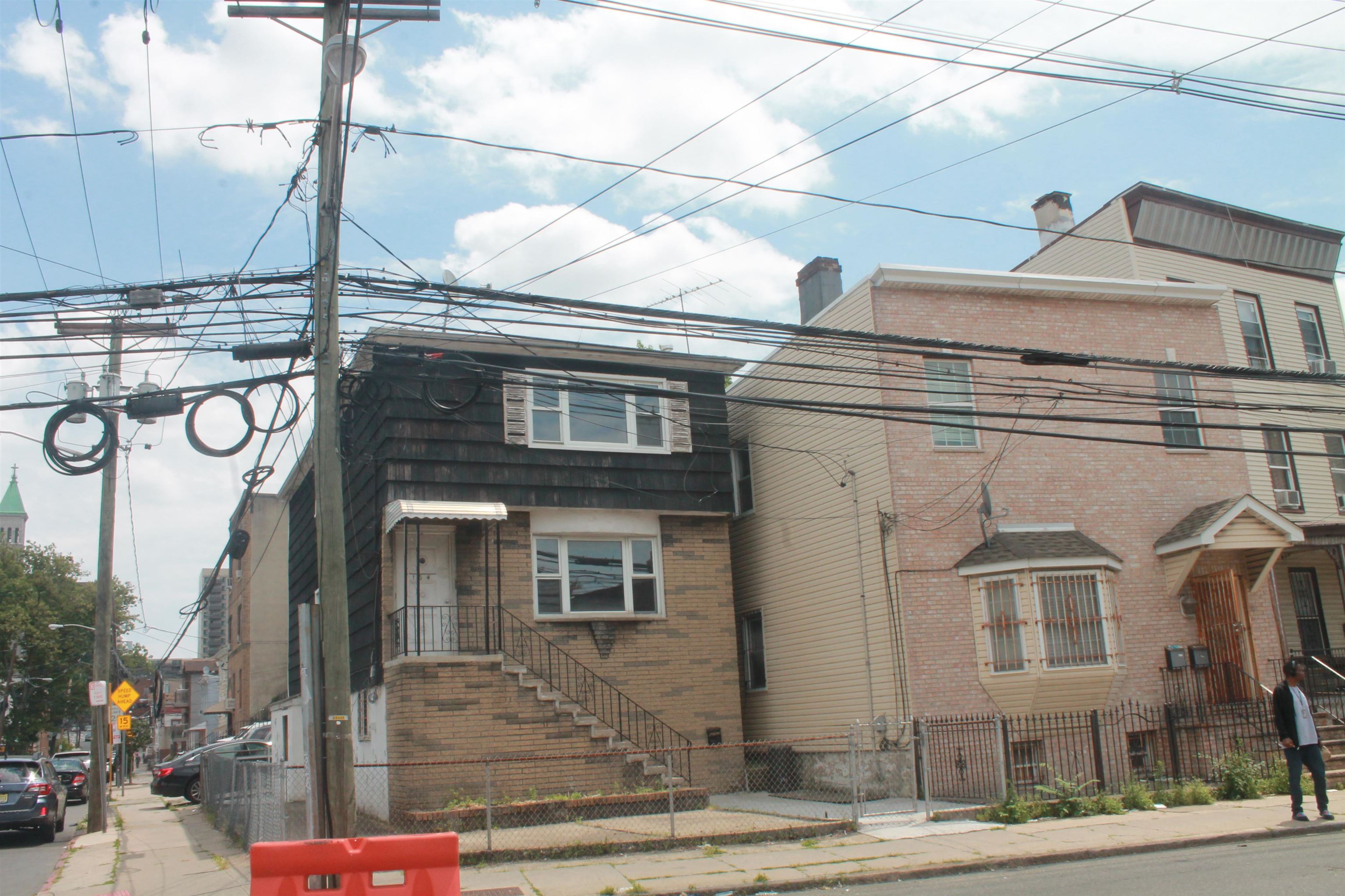 # 250007823 - For Rent in JERSEY CITY - Journal Square NJ