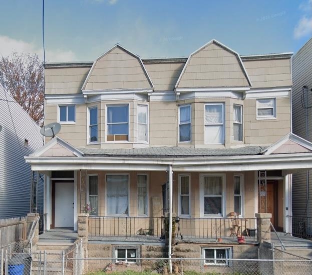 # 250007866 - For Rent in JERSEY CITY - Bergen-Lafayett NJ