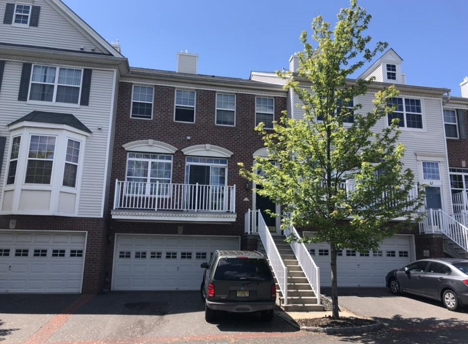 # 250007936 - For Rent in JERSEY CITY - West Bergen NJ