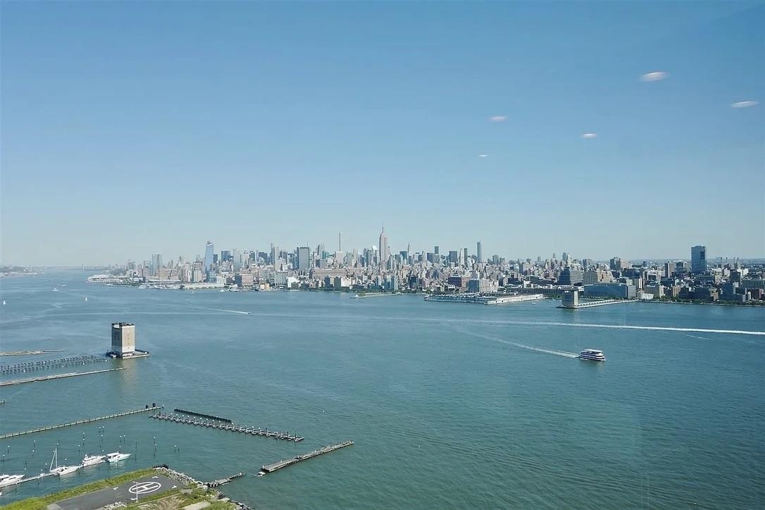 # 250007948 - For Rent in JERSEY CITY - Downtown NJ