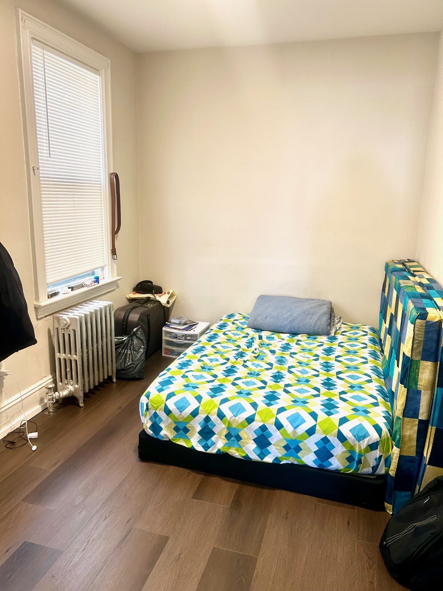 # 250007952 - For Rent in JERSEY CITY - Heights NJ