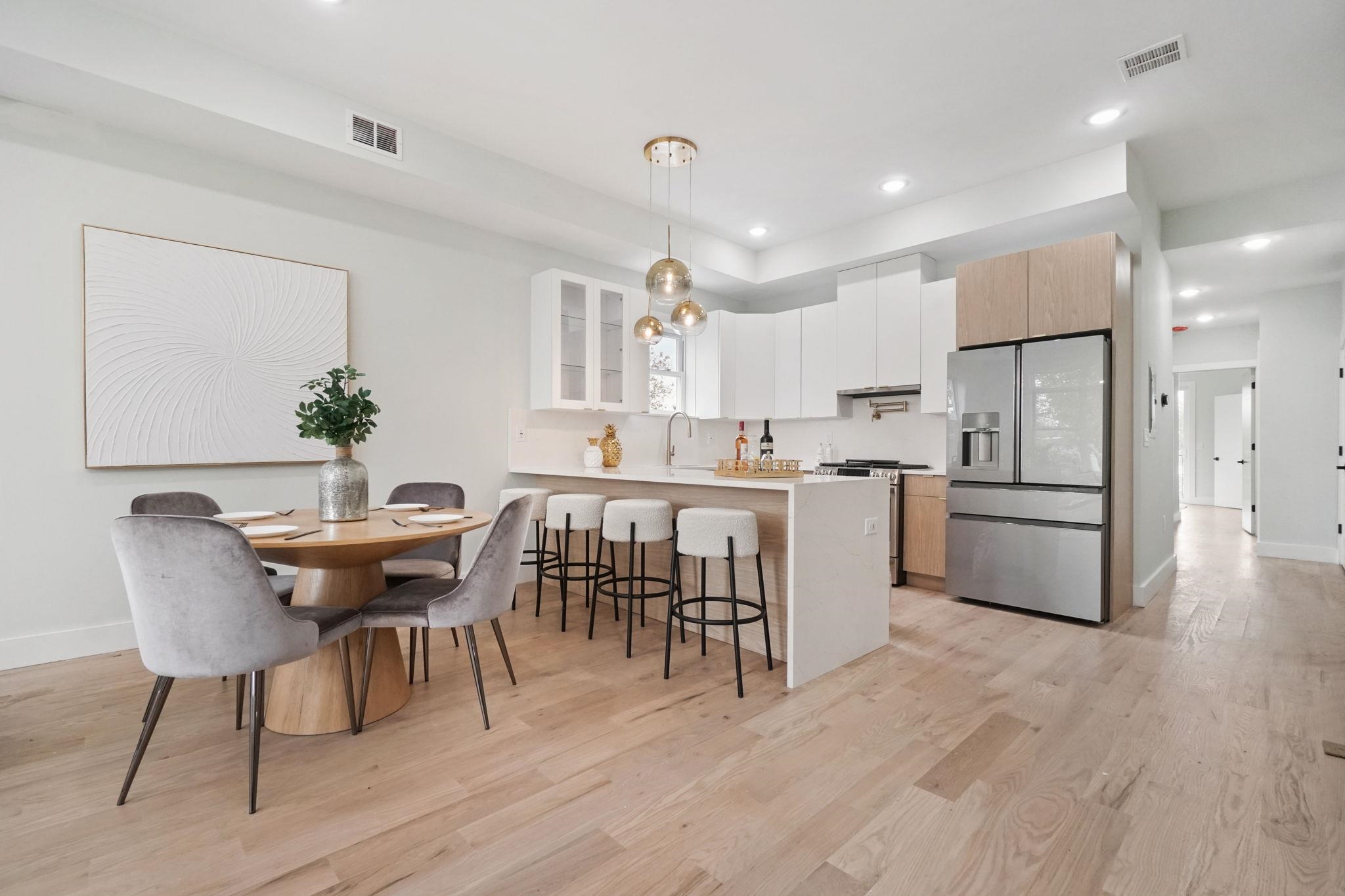 # 250007965 - For Rent in JERSEY CITY - Heights NJ