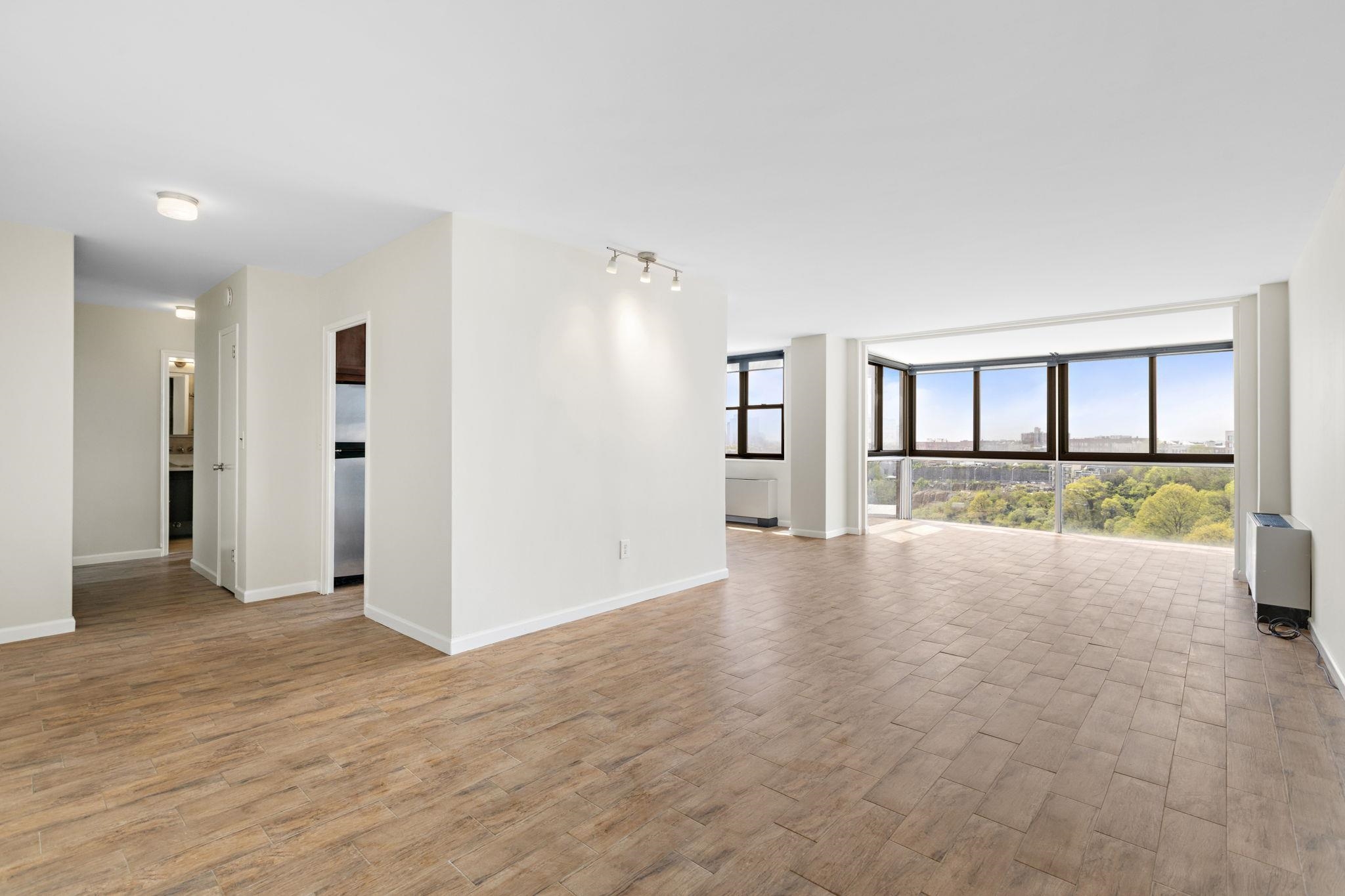 # 250008051 - For Rent in Union City NJ