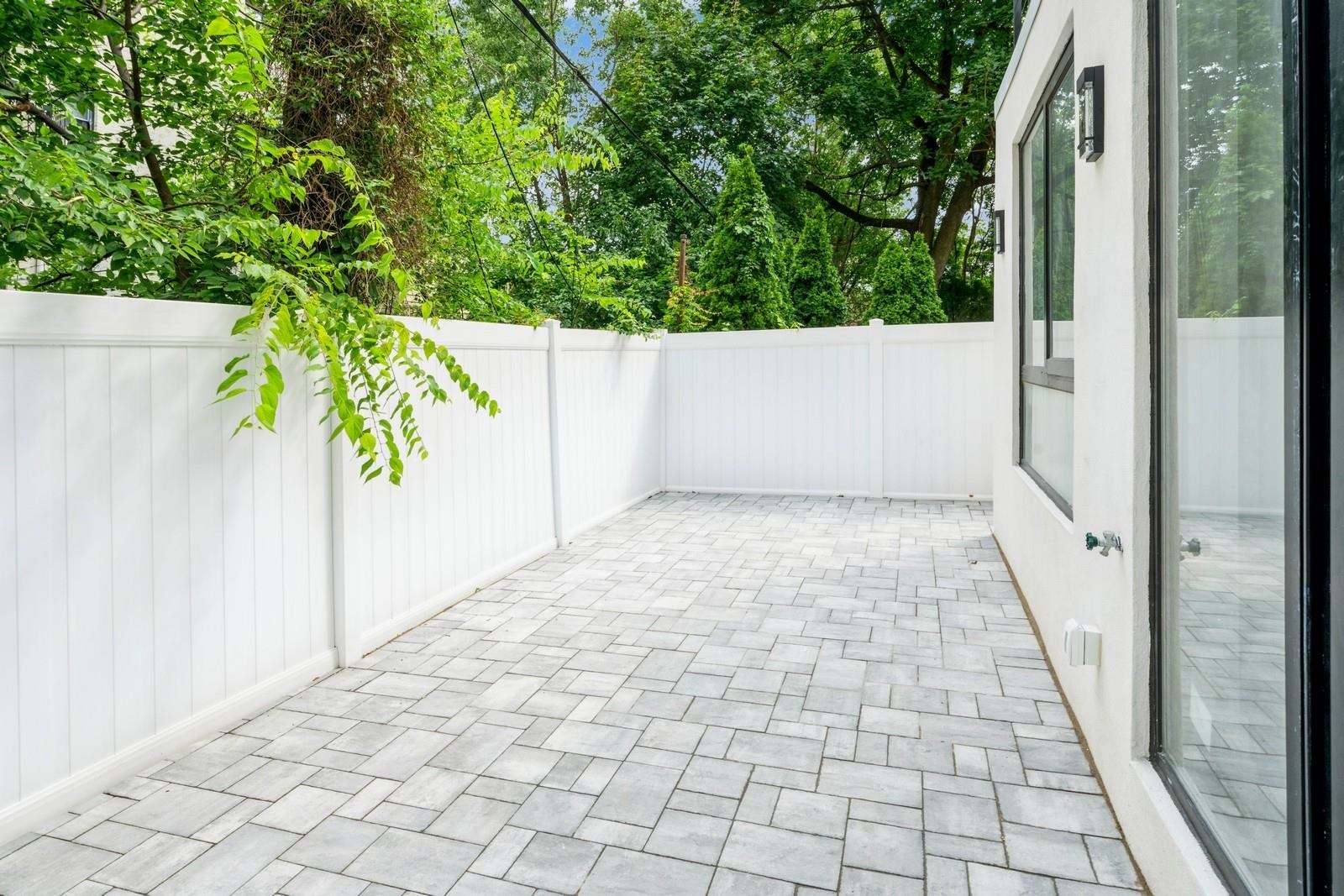 # 250008102 - For Rent in JERSEY CITY - Journal Square NJ