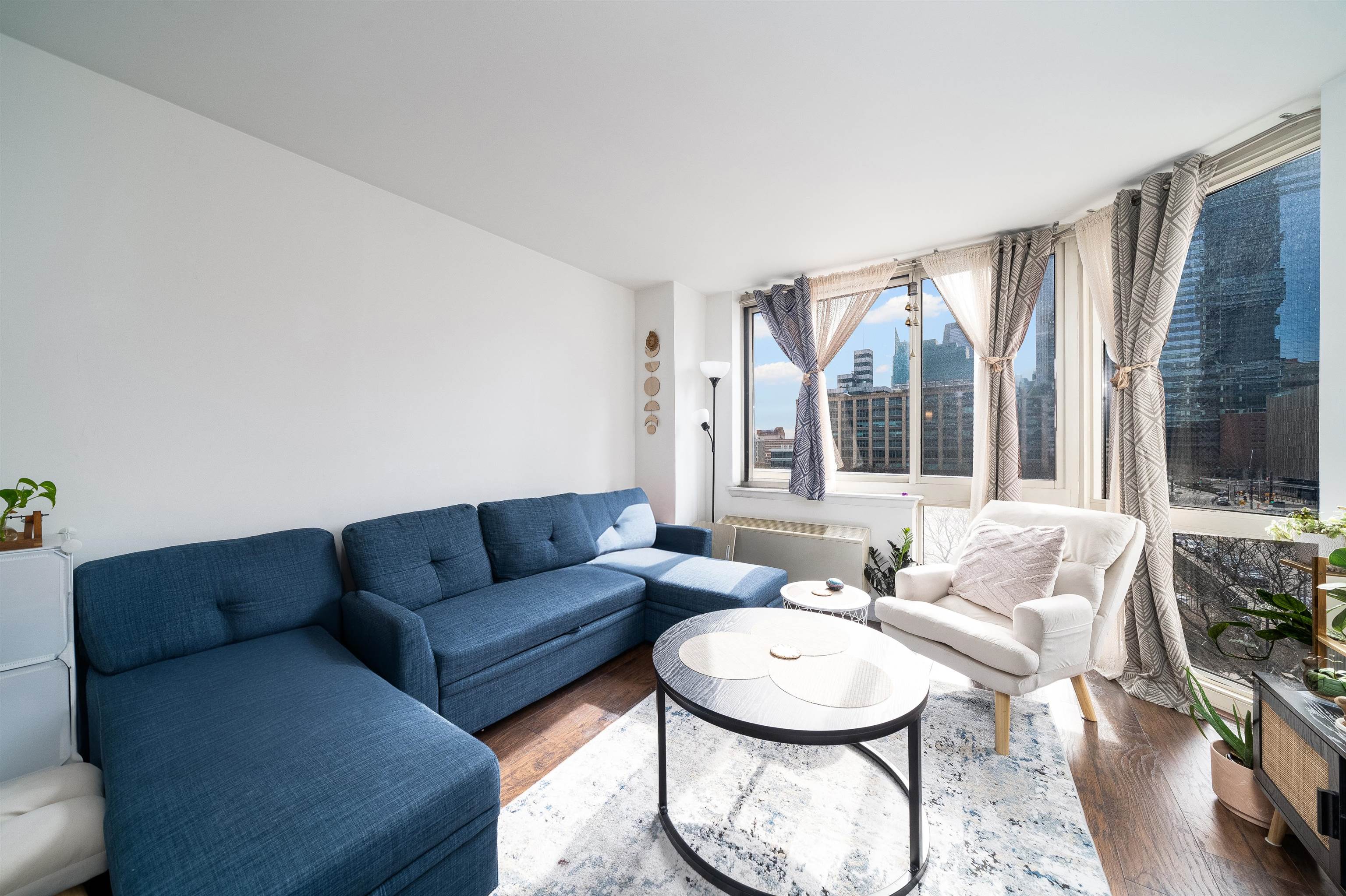# 250008125 - For Rent in JERSEY CITY - Downtown NJ