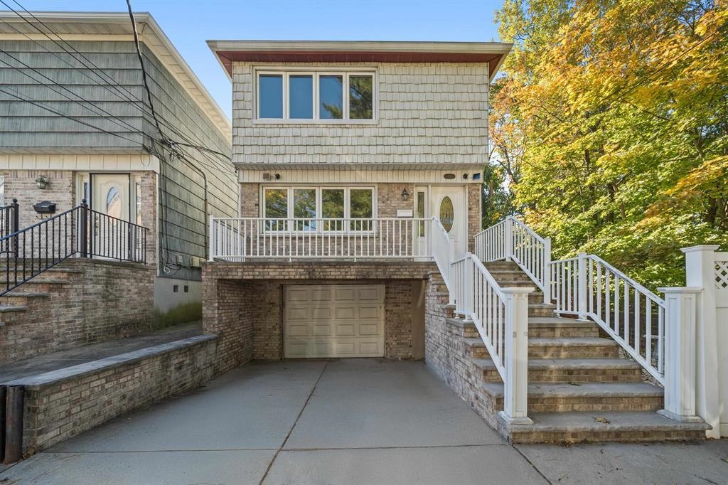 # 250008140 - For Rent in Bayonne NJ