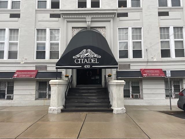 # 250008183 - For Rent in Hoboken NJ