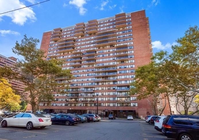 # 250008192 - For Rent in JERSEY CITY - Downtown NJ