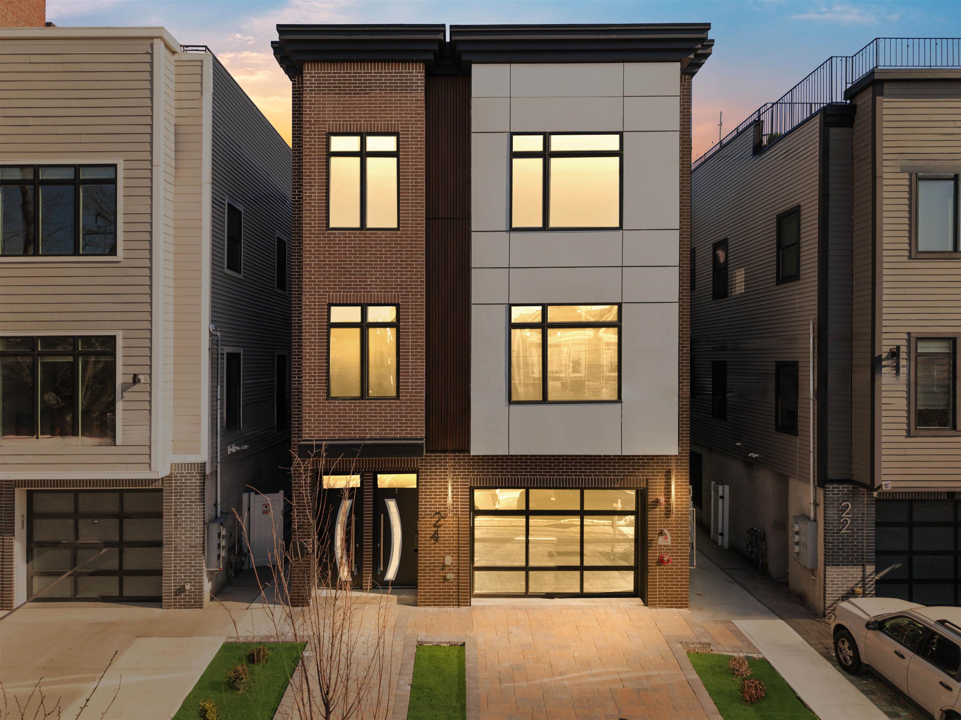 # 250008215 - For Rent in JERSEY CITY - Journal Square NJ