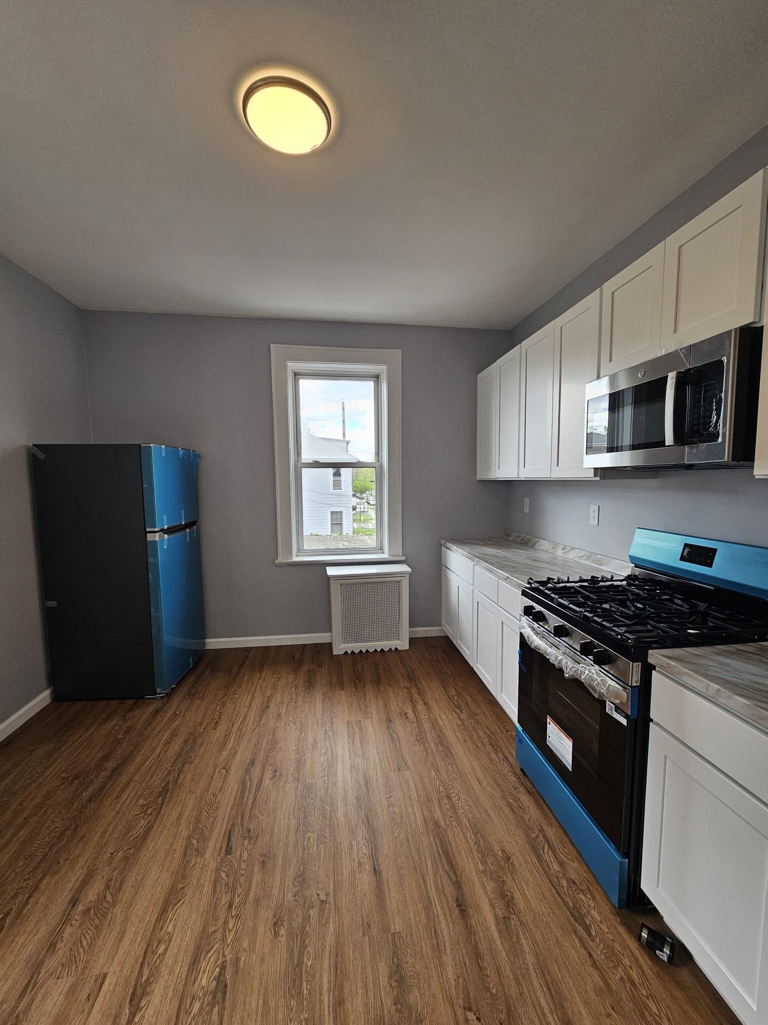 # 250008257 - For Rent in Newark NJ