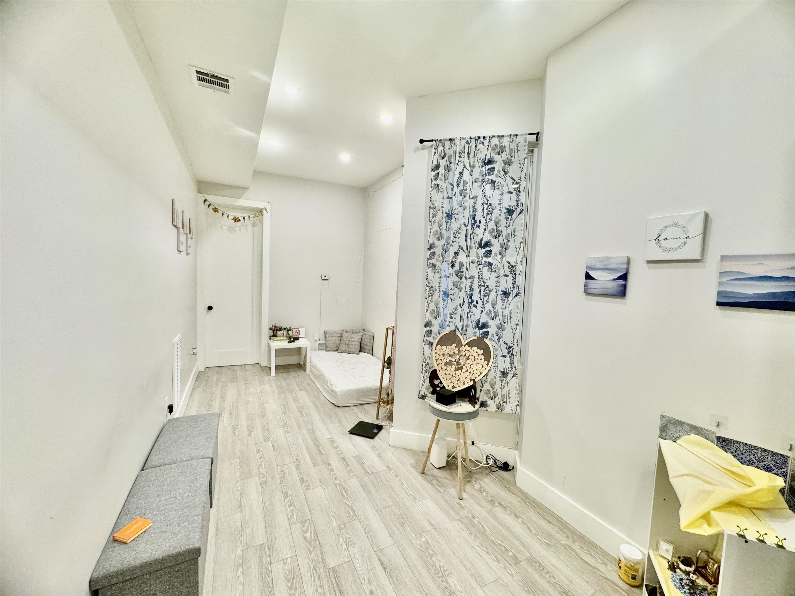 # 250008290 - For Rent in JERSEY CITY - Heights NJ