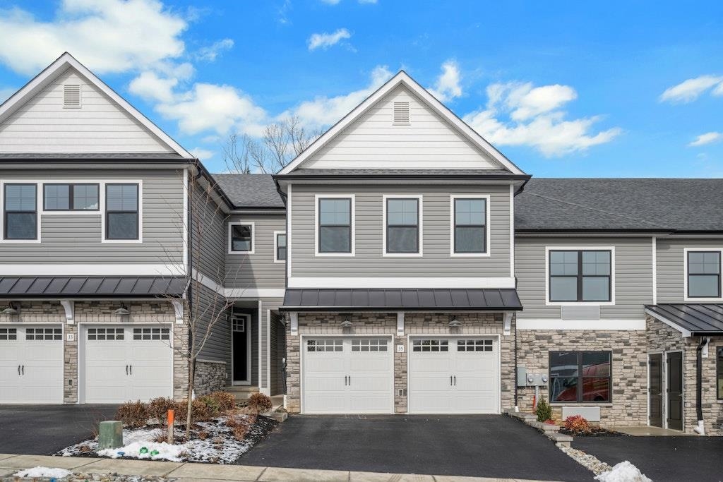# 250008309 - For Rent in DENVILLE NJ
