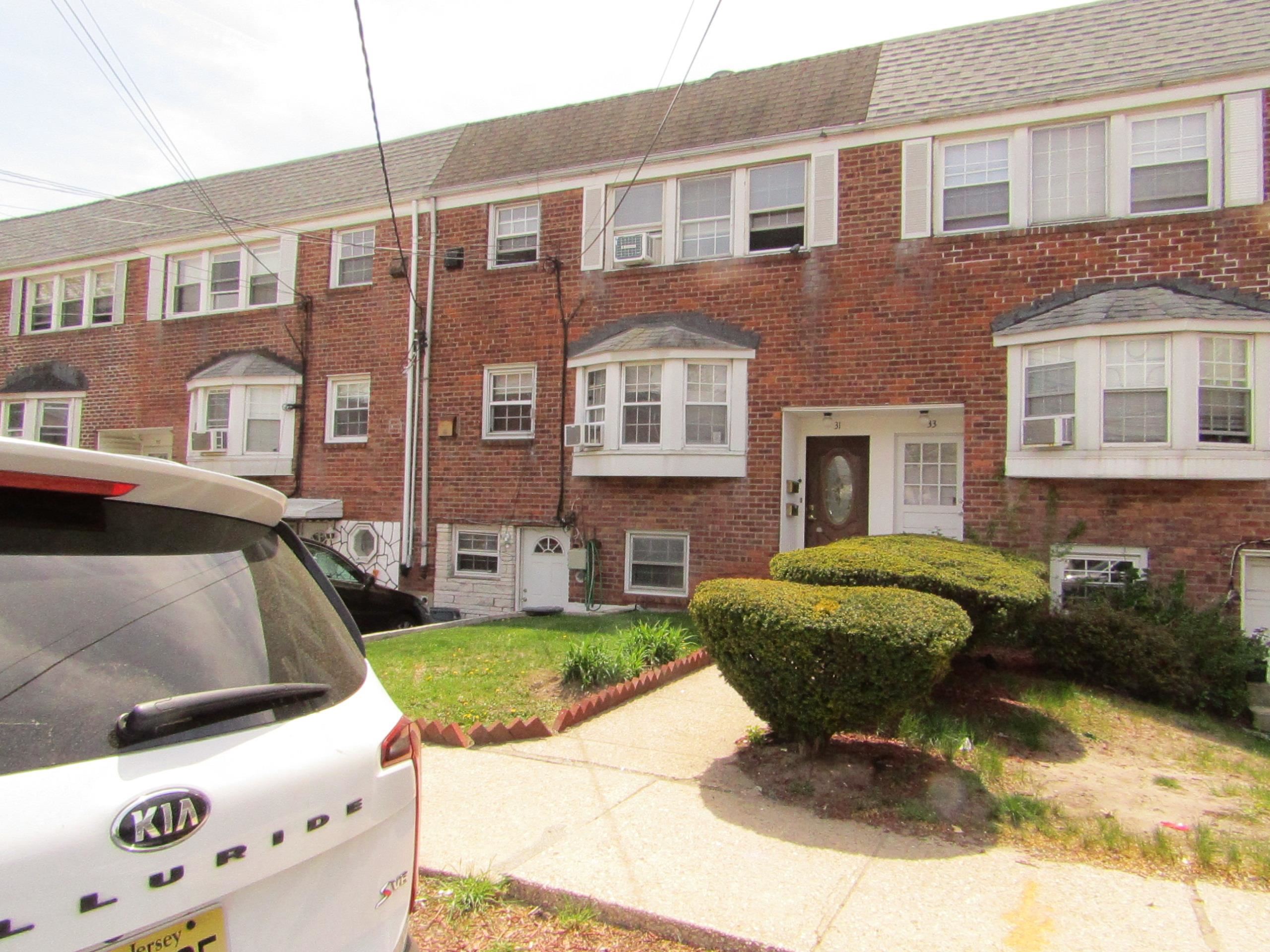 # 250008331 - For Rent in JERSEY CITY - West Bergen NJ