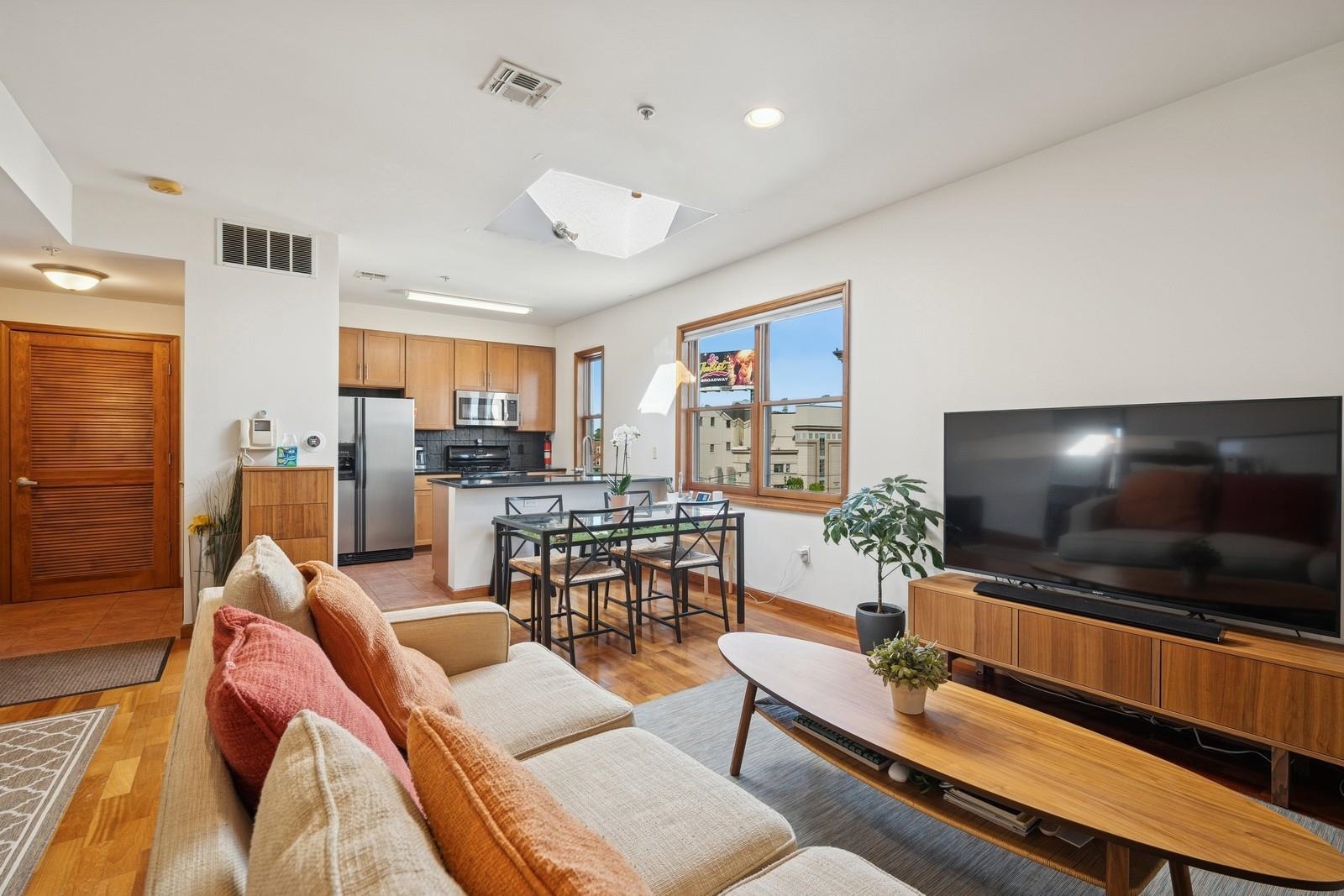 # 250008339 - For Rent in Union City NJ