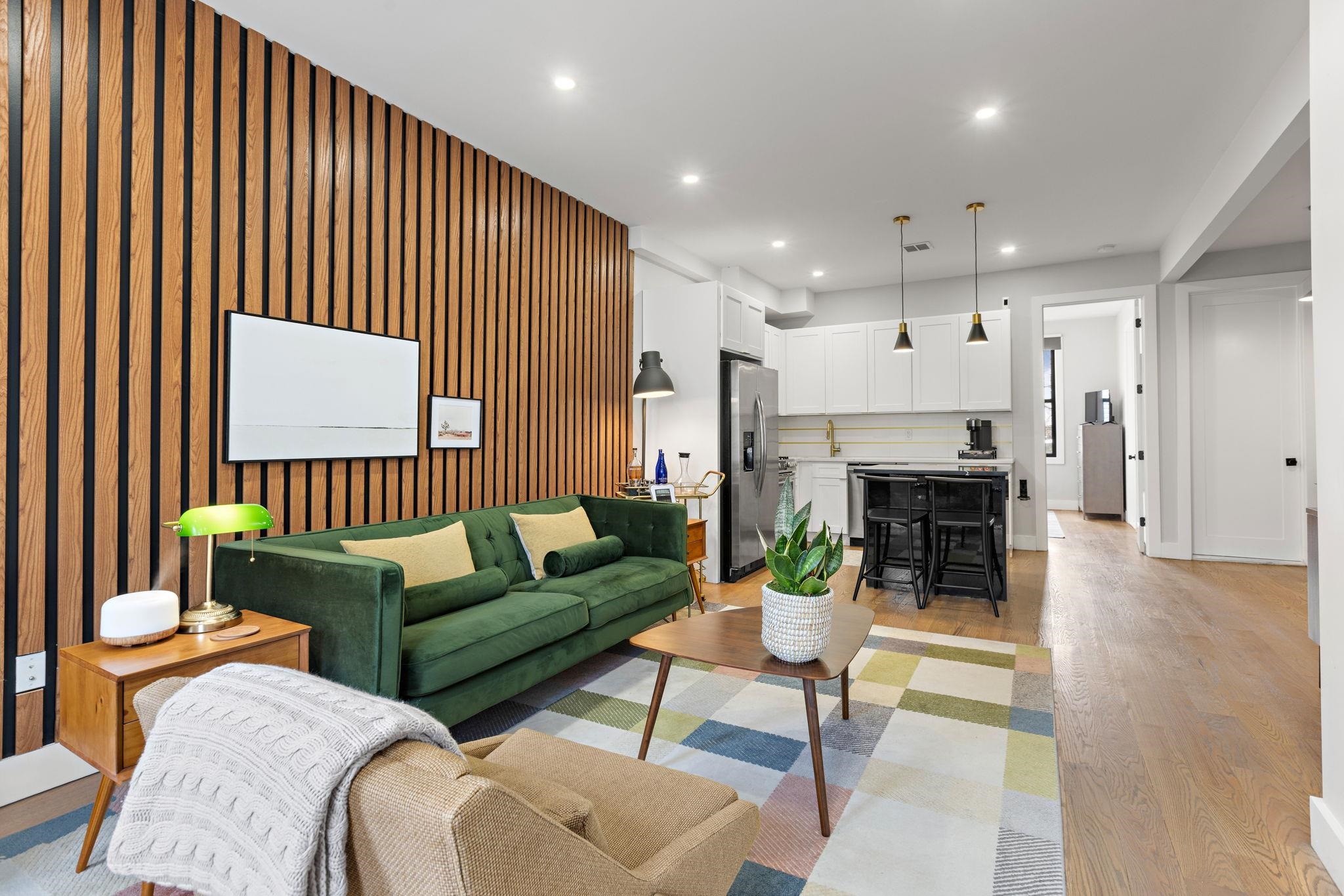 # 250008340 - For Rent in JERSEY CITY - Bergen-Lafayett NJ