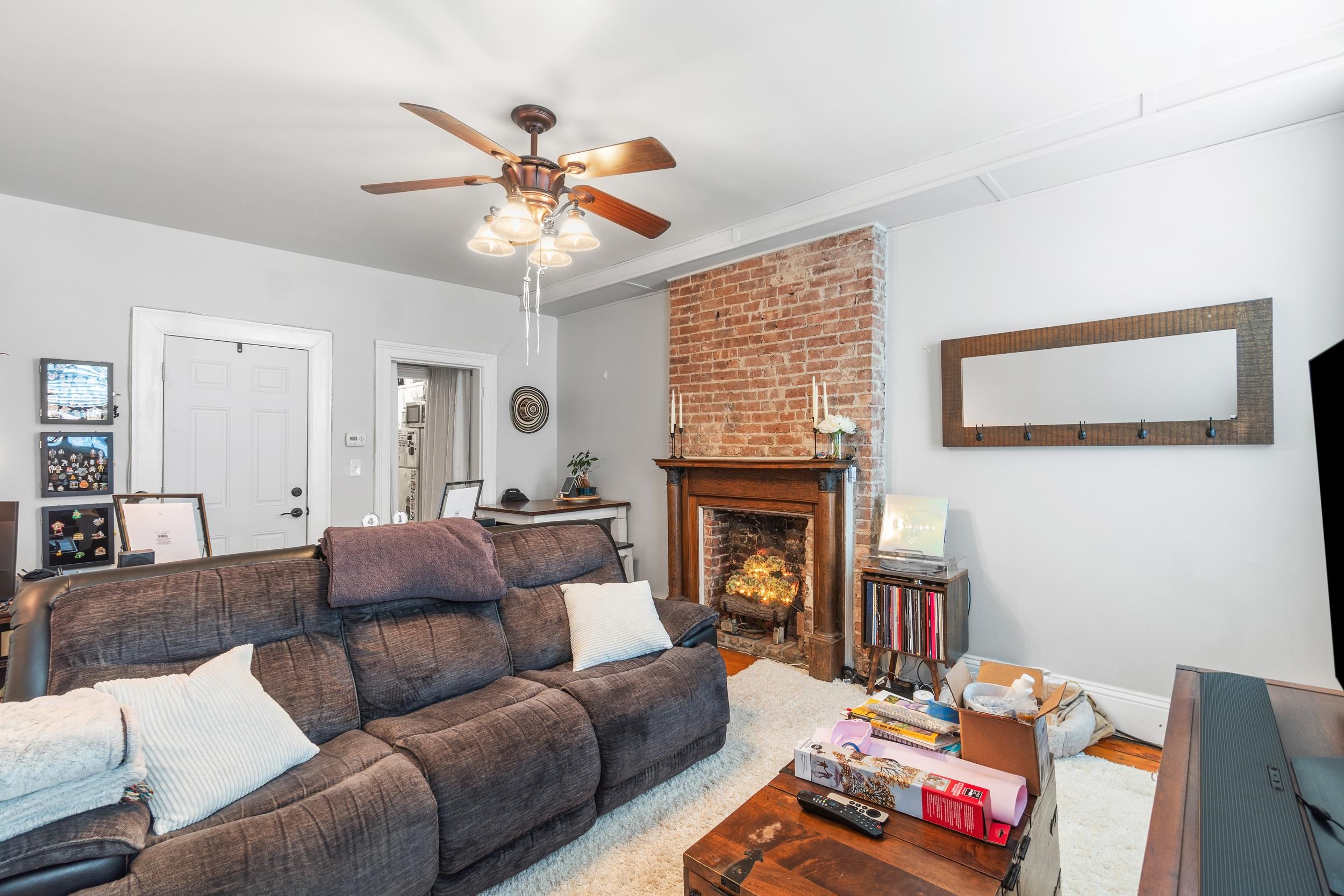 # 250008346 - For Rent in Hoboken NJ