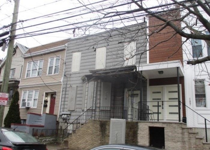 # 250008360 - For Rent in JERSEY CITY - Greenville NJ