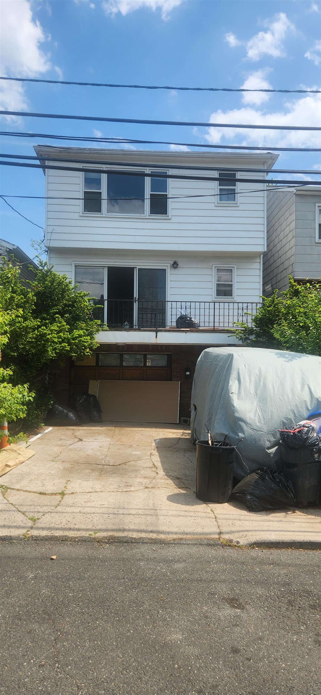 # 250008423 - For Rent in JERSEY CITY - Heights NJ