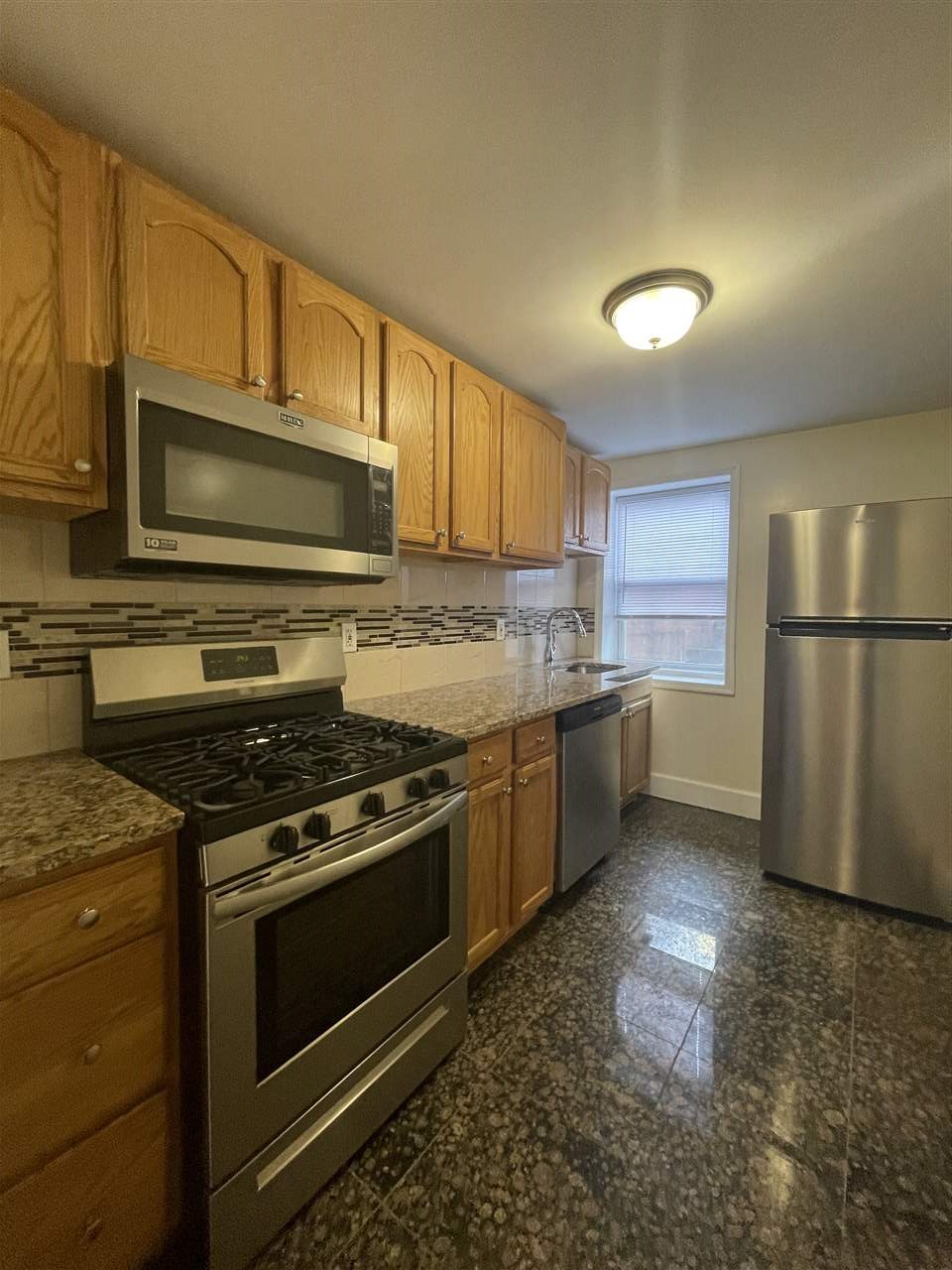 # 250008449 - For Rent in JERSEY CITY - Downtown NJ