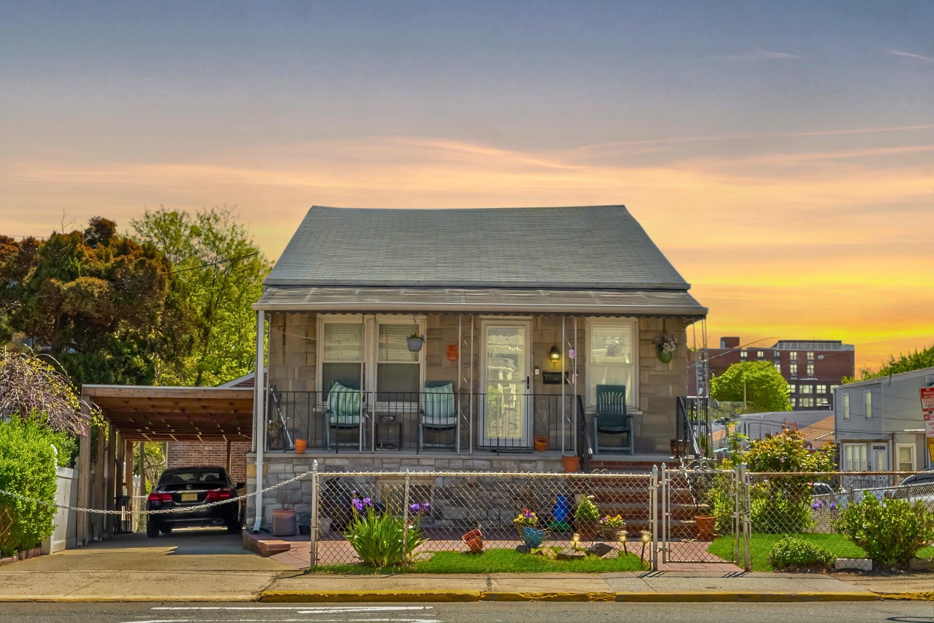 # 250008464 - For Rent in North Bergen NJ