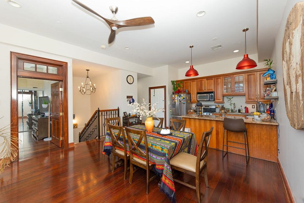 # 250008528 - For Rent in Bayonne NJ