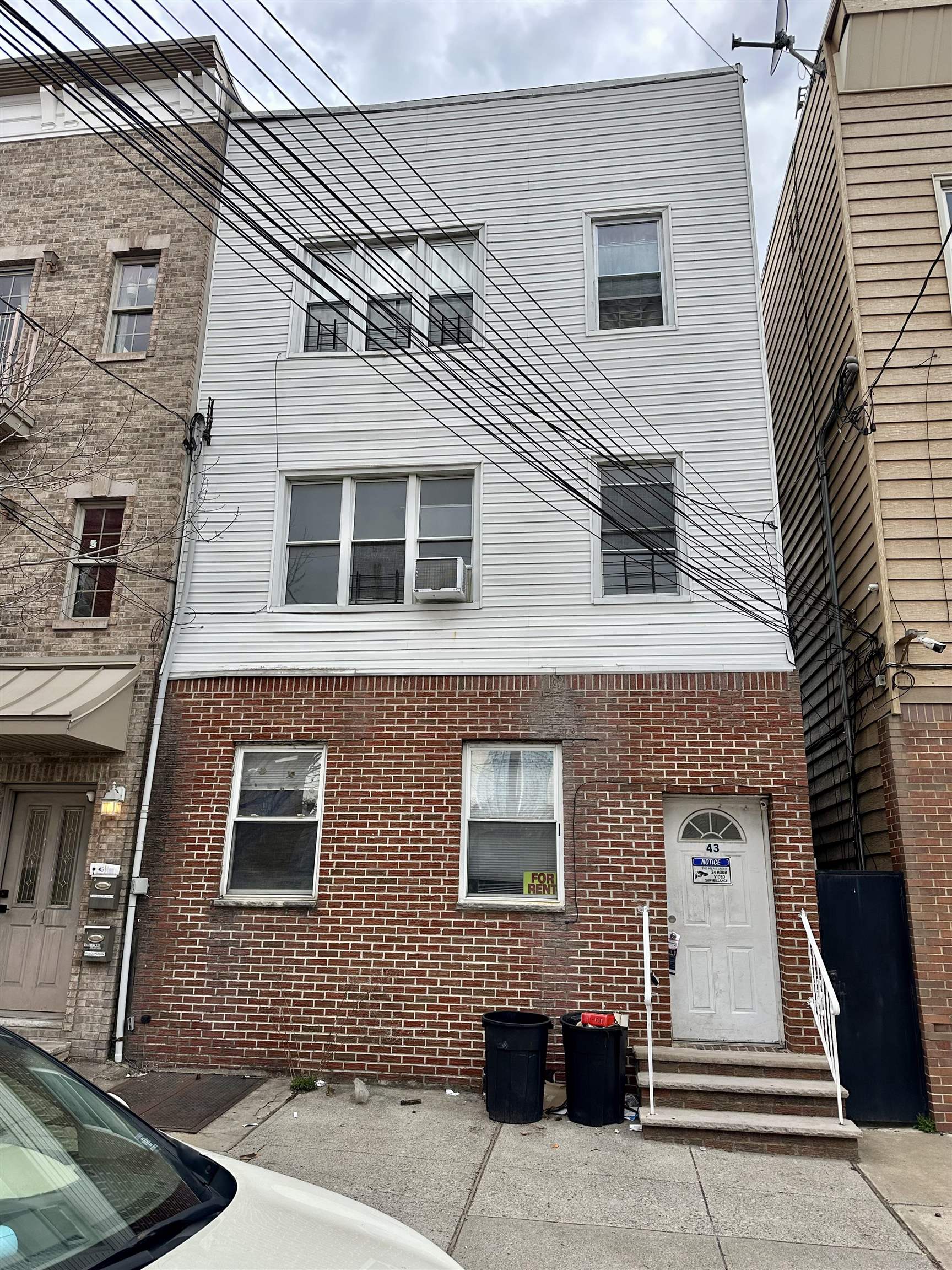 # 250008542 - For Rent in JERSEY CITY - Journal Square NJ