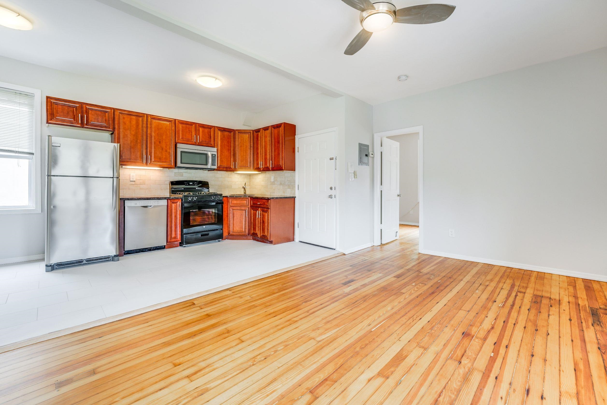 # 250008543 - For Rent in JERSEY CITY - Journal Square NJ